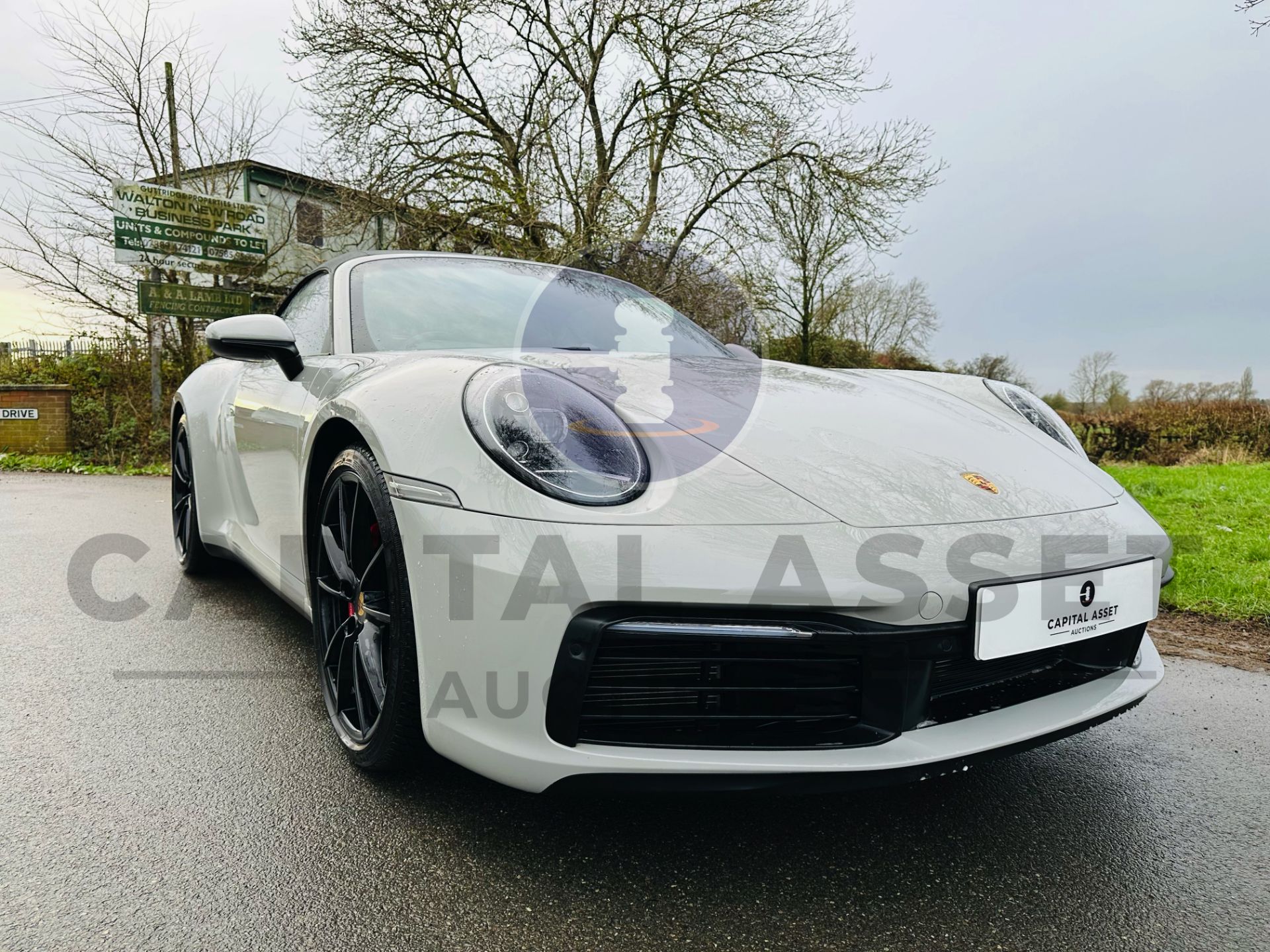 PORSCHE 911 CARRERA S *2 DOOR CABRIOLET* (2019- 992 FACELIFT MODEL) 3.0 V6 - AUTO PDK *MASSIVE SPEC* - Image 3 of 49