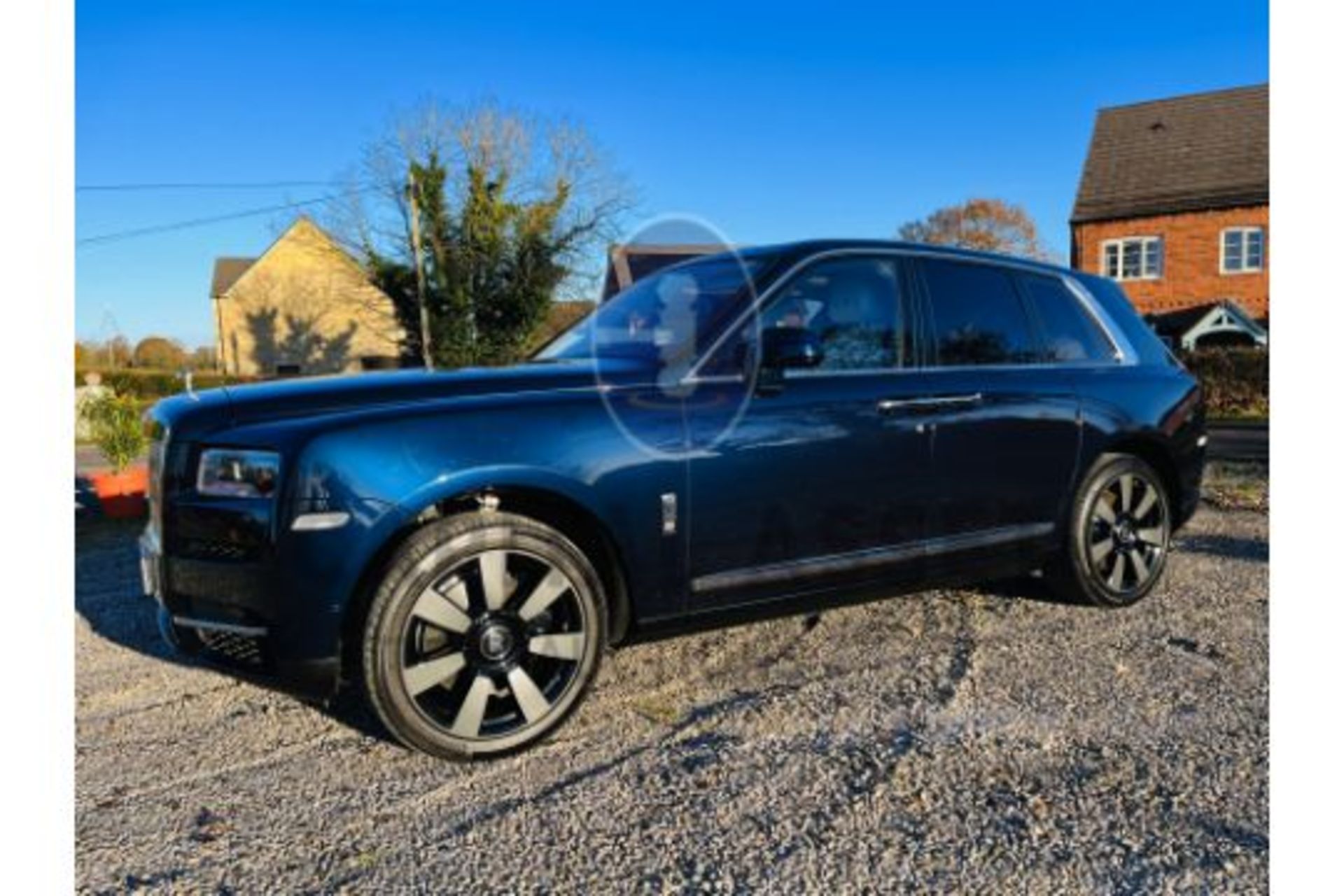 ROLLS ROYCE CULLINAN "V12 6.75L AUTO - 23 REG - 1 OWNER - THE ULTIMATE SUV - ONLY 2K MILES - WOW!! - Image 2 of 55