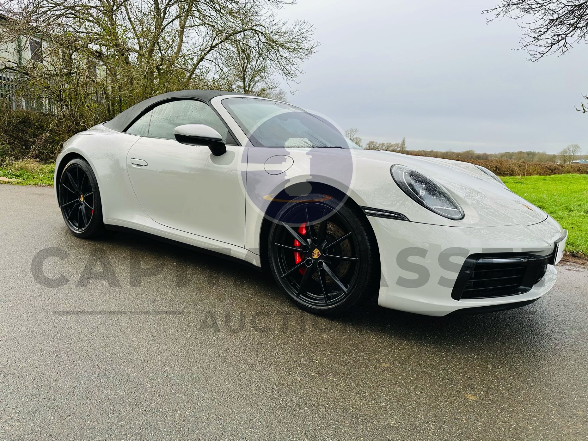 PORSCHE 911 CARRERA S *2 DOOR CABRIOLET* (2019- 992 FACELIFT MODEL) 3.0 V6 - AUTO PDK *MASSIVE SPEC* - Image 2 of 49