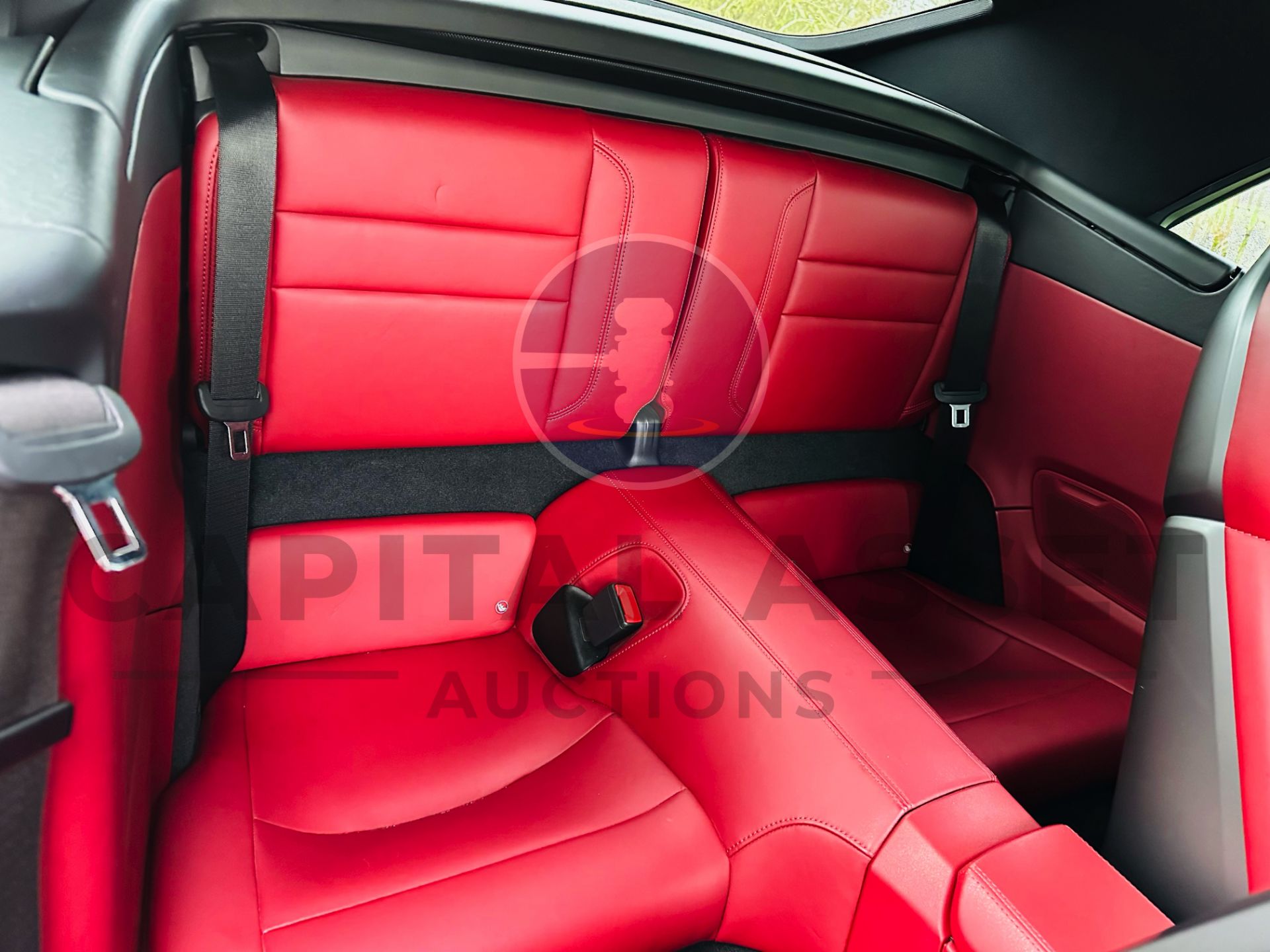 PORSCHE 911 CARRERA S *2 DOOR CABRIOLET* (2019- 992 FACELIFT MODEL) 3.0 V6 - AUTO PDK *MASSIVE SPEC* - Image 25 of 49