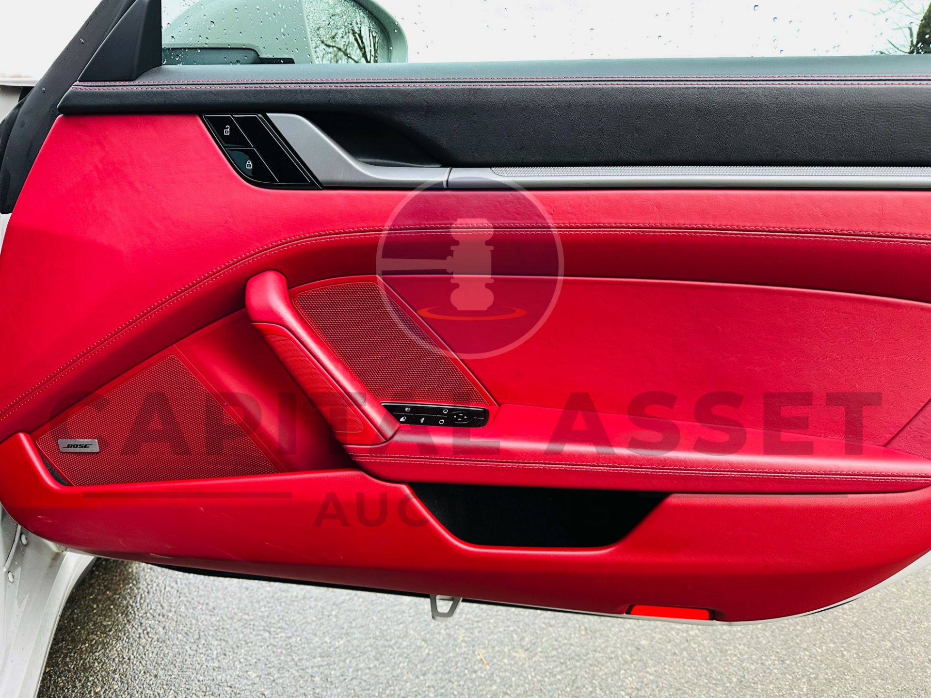 PORSCHE 911 CARRERA S *2 DOOR CABRIOLET* (2019- 992 FACELIFT MODEL) 3.0 V6 - AUTO PDK *MASSIVE SPEC* - Image 22 of 49