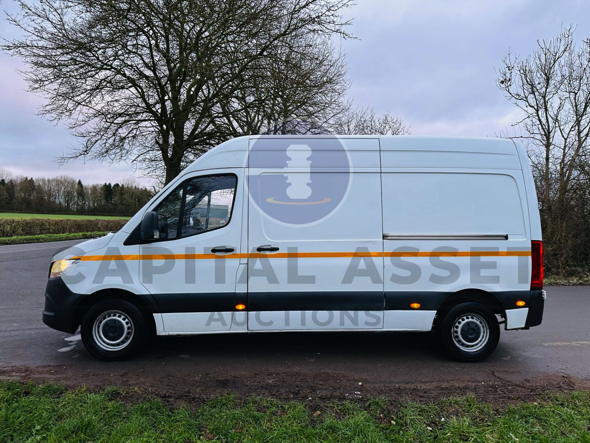 (On Sale) MERCEDES-BENZ SPRINTER 314 CDI MWB *START / STOP* (69 REG) CRUISE CONTROL- ULEZ COMPLIANT! - Image 6 of 32