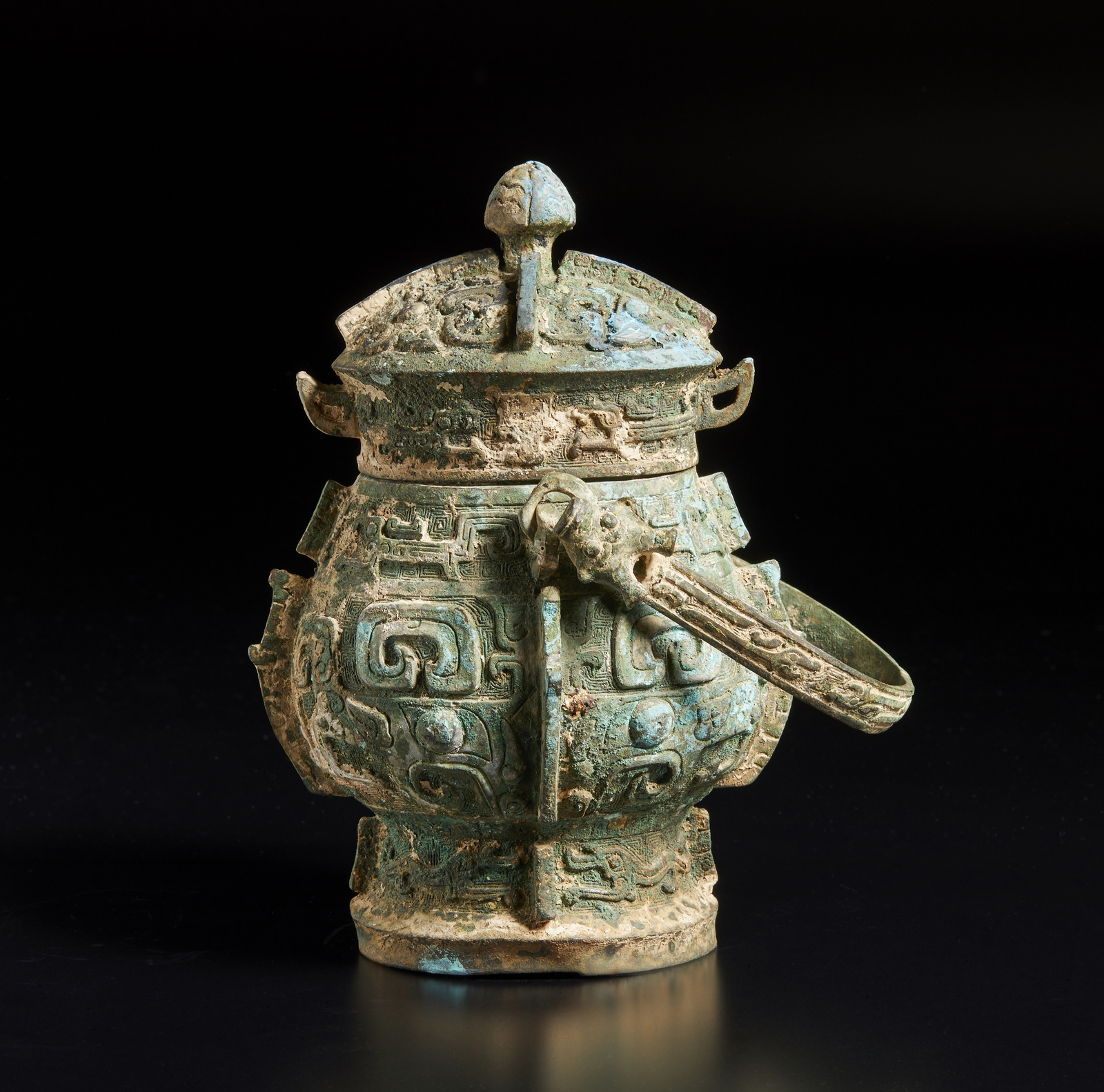 Arte Cinese A bronze ritual Hu vesselChina, 19th century. - Image 2 of 2
