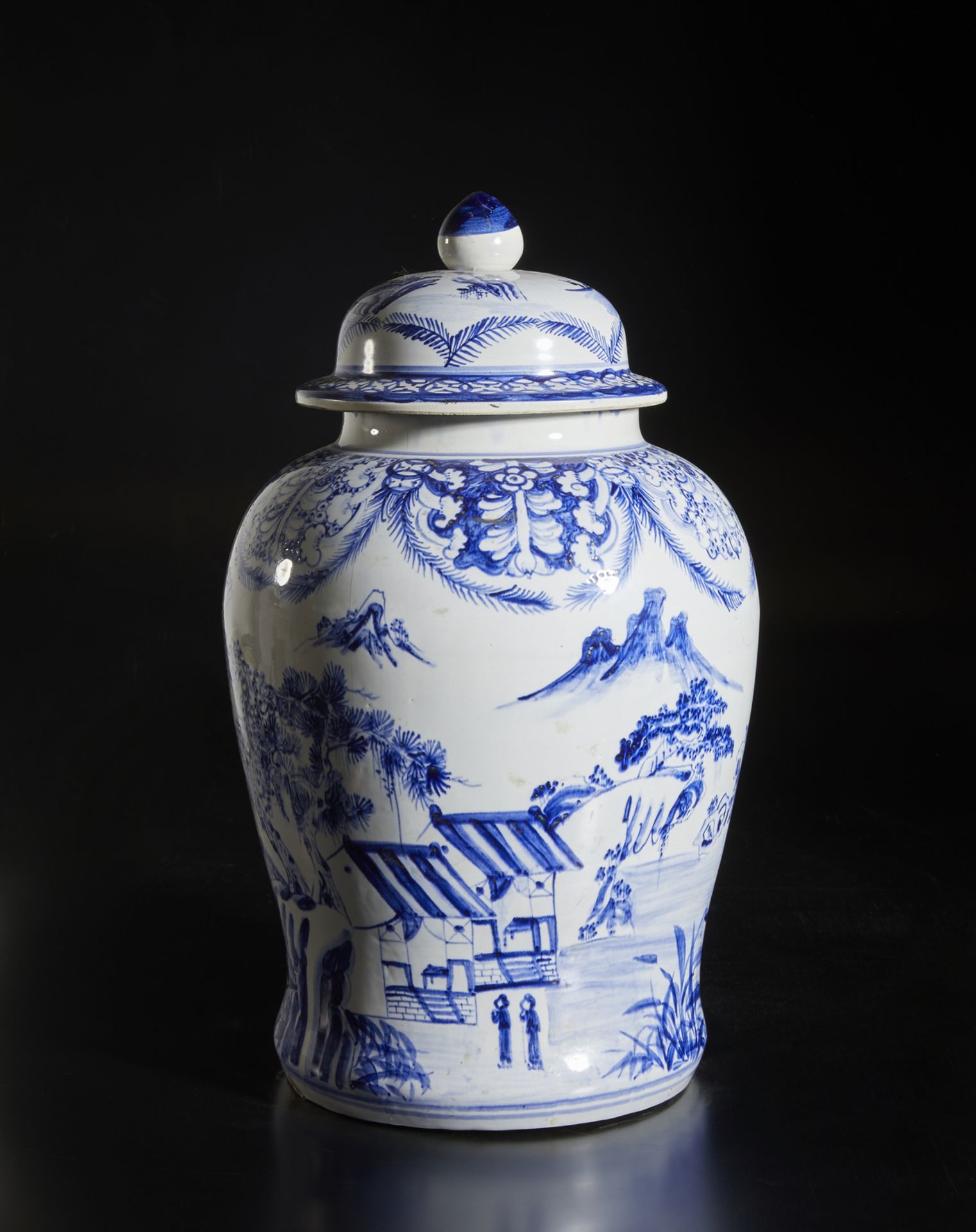 Arte Cinese Lot composed of a blue and white Chinoiserie porcelain jar with lid and a Chinese stand - Image 5 of 6