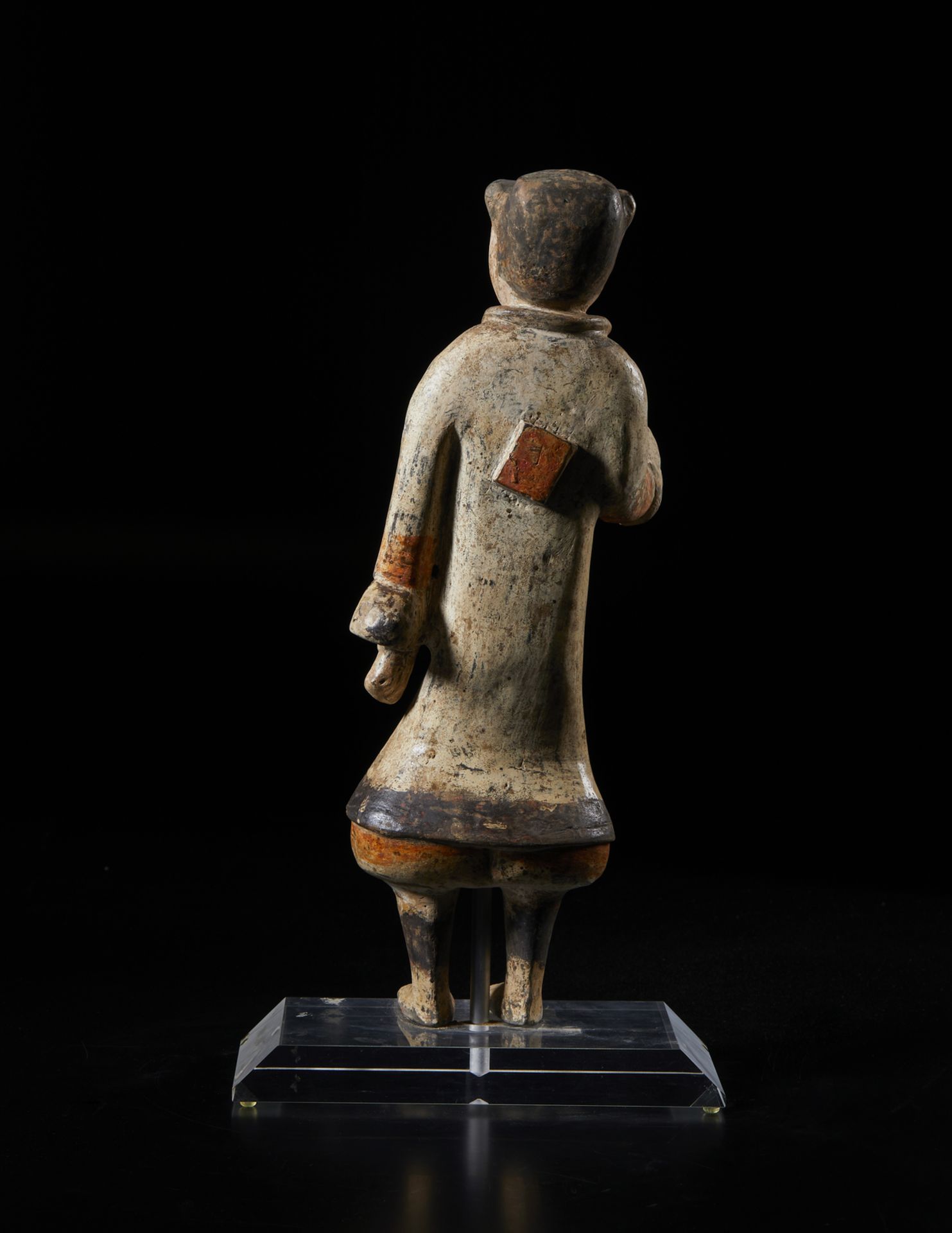 Arte Cinese  A pottery standing male figureChina, Han dynasty, 1st century. - Bild 5 aus 5