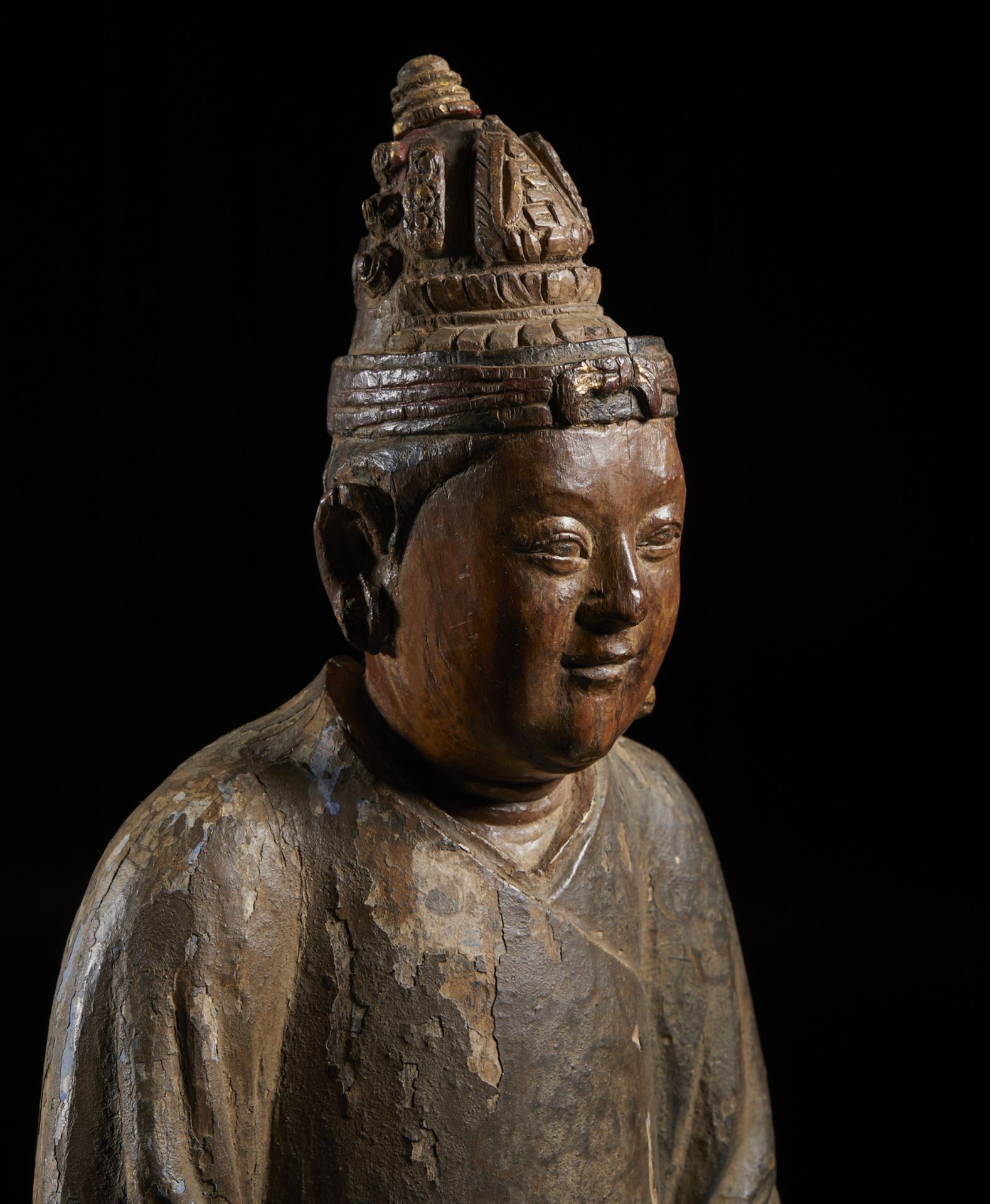 Arte Cinese A wooden lacquered figure of a seated dignitary China, Ming dynasty, 16th century . - Image 6 of 6