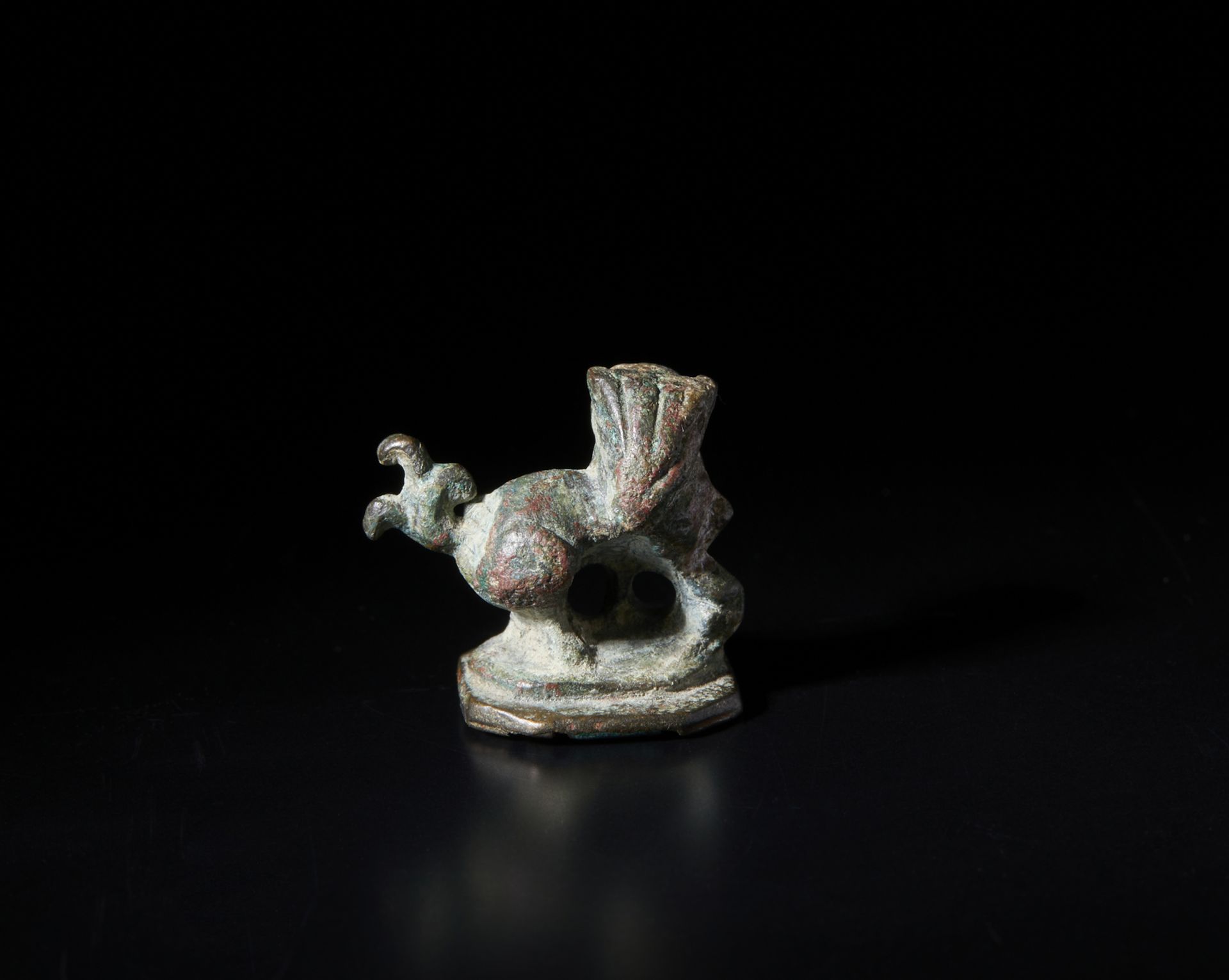 Arte Cinese A lion shaped bronze seal China, Ming dynasty, 17th century. - Image 2 of 3