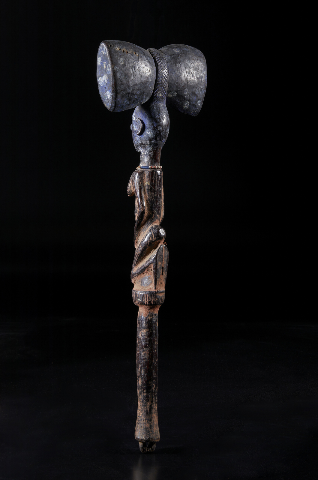 Arte africana Nigeria, YorubaOshe Shango divinatory and dance instrument. Wood with traces of pigme - Image 3 of 4