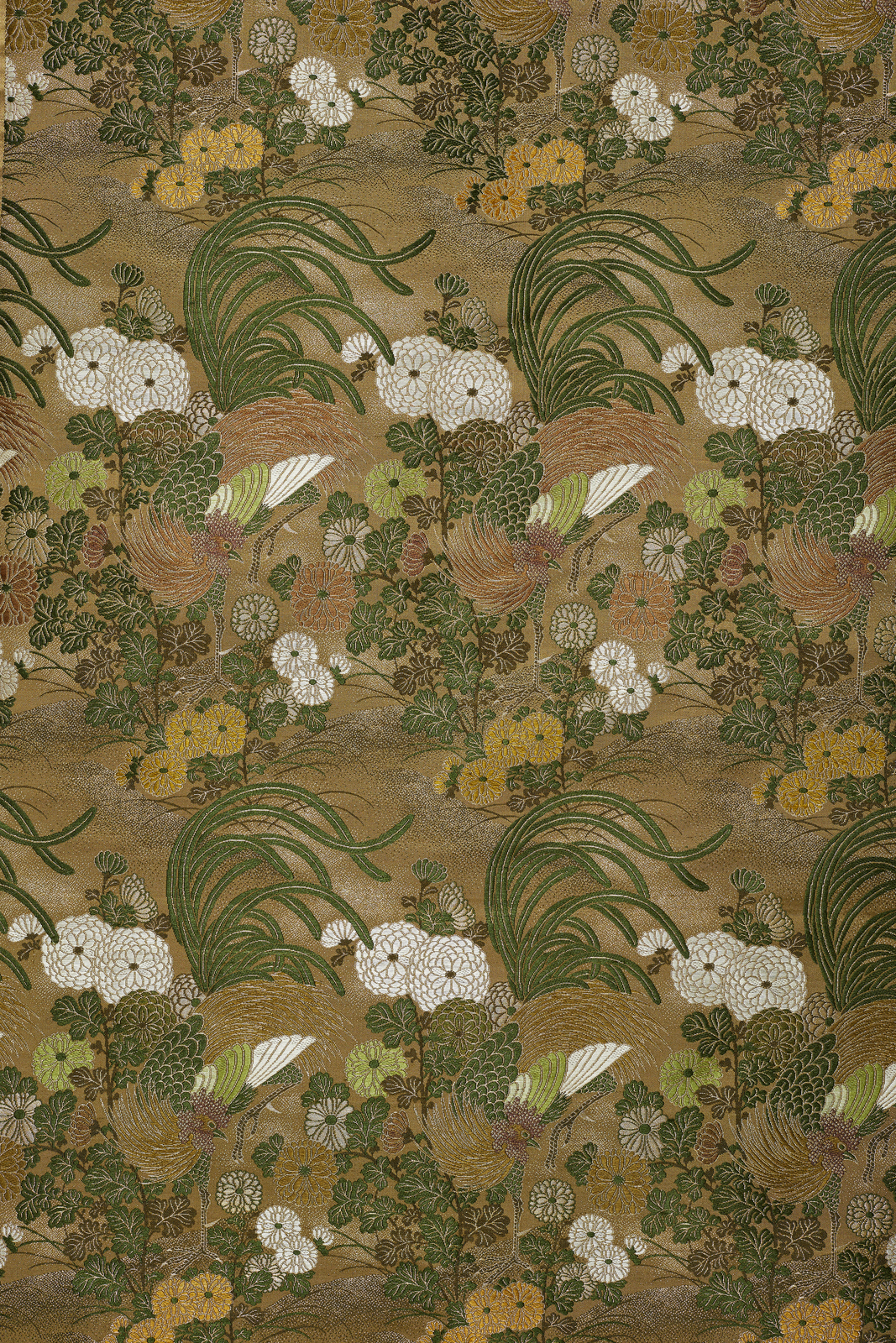 Arte Giapponese A large piece of damascus silk depicting birds and flowers Japan, Meiji, 19th cent - Image 2 of 4