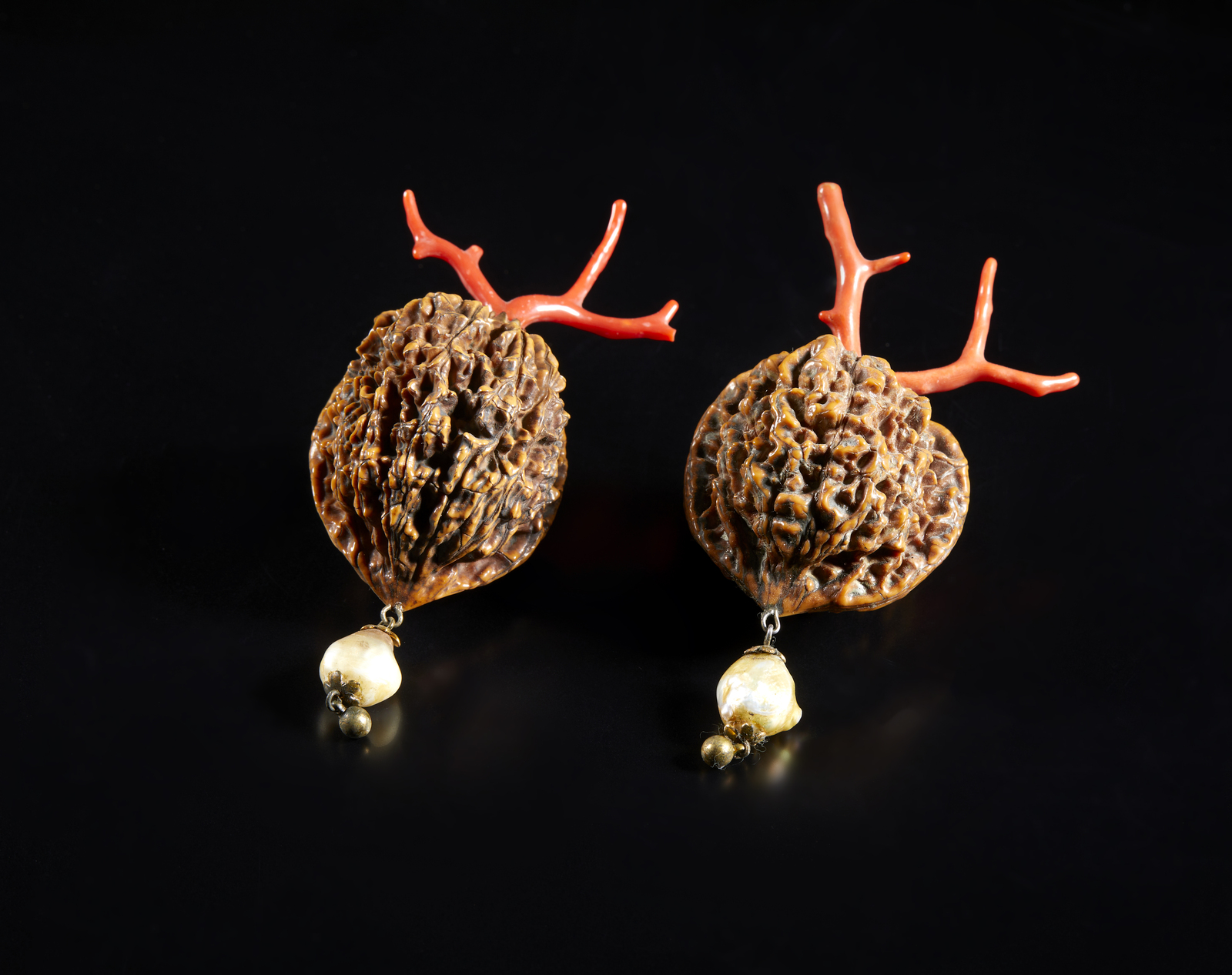 . Two walnuts mounted with small red coral branchItaly, 20th century. - Image 3 of 4