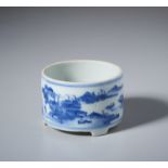 A heavy potted blue&white porcelain brush washer with landscape decoration. China, 19th century Cm