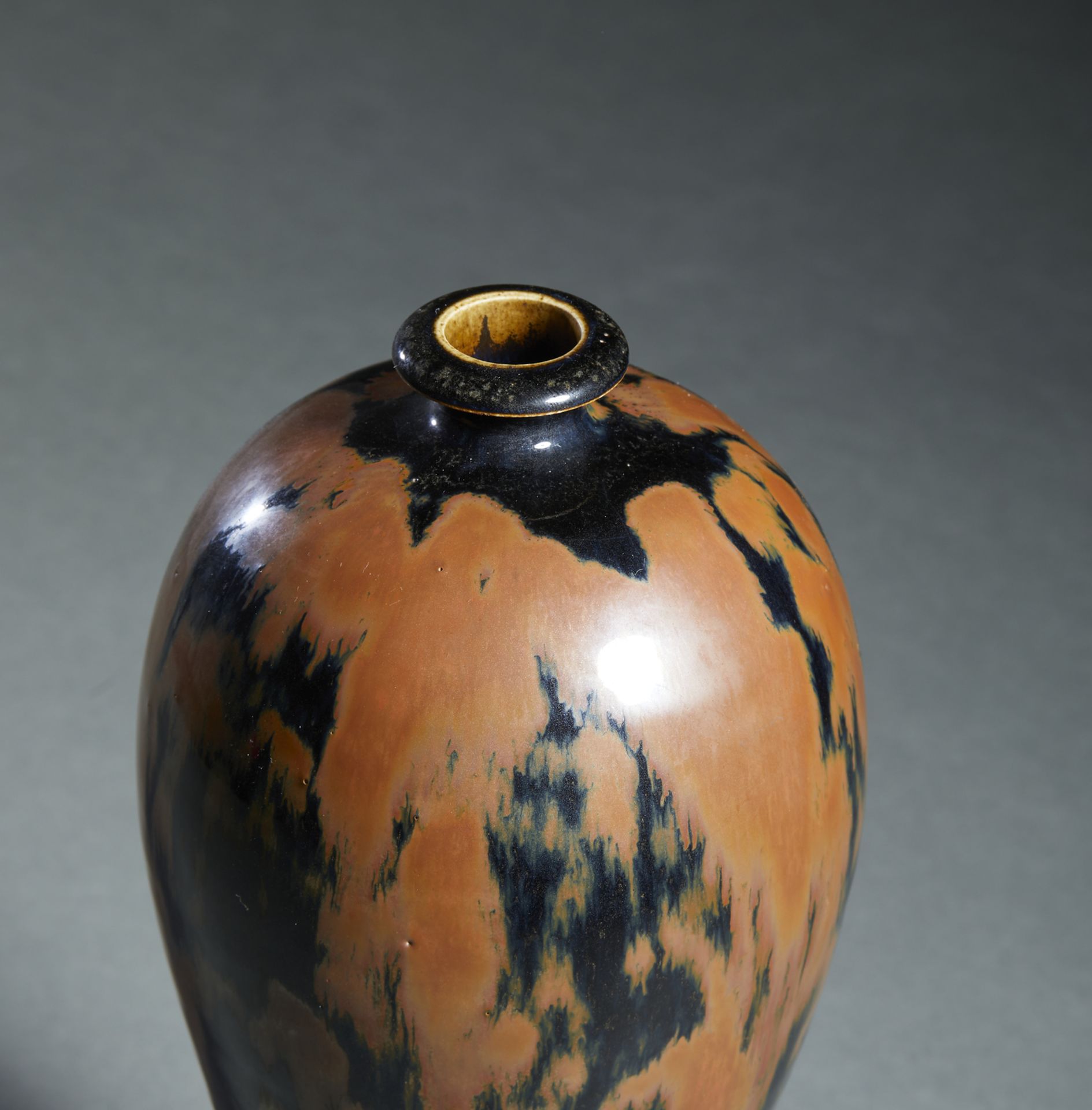 Meiping pottery vase in the Jian Song style China, 19th century with its characteristic inverted - Bild 2 aus 2