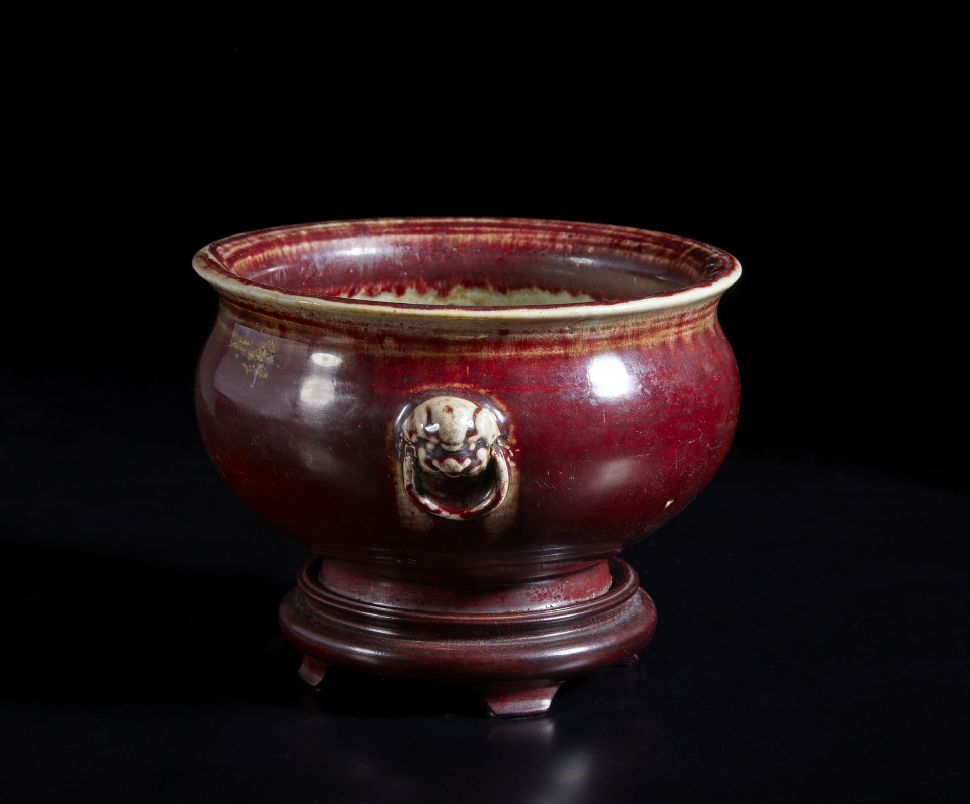 A sang de boeuf glazed lang yao hong pottery basin China, Qing dynasty, 18th centuryCm 27,00 x 15, - Bild 2 aus 4