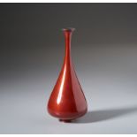 A Sang de boef glaze metal bottle vase Japan, 20th century Cm 11,00 x 25,00
