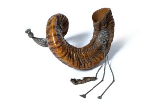 Ram's horn for snuff. England, 19th century.