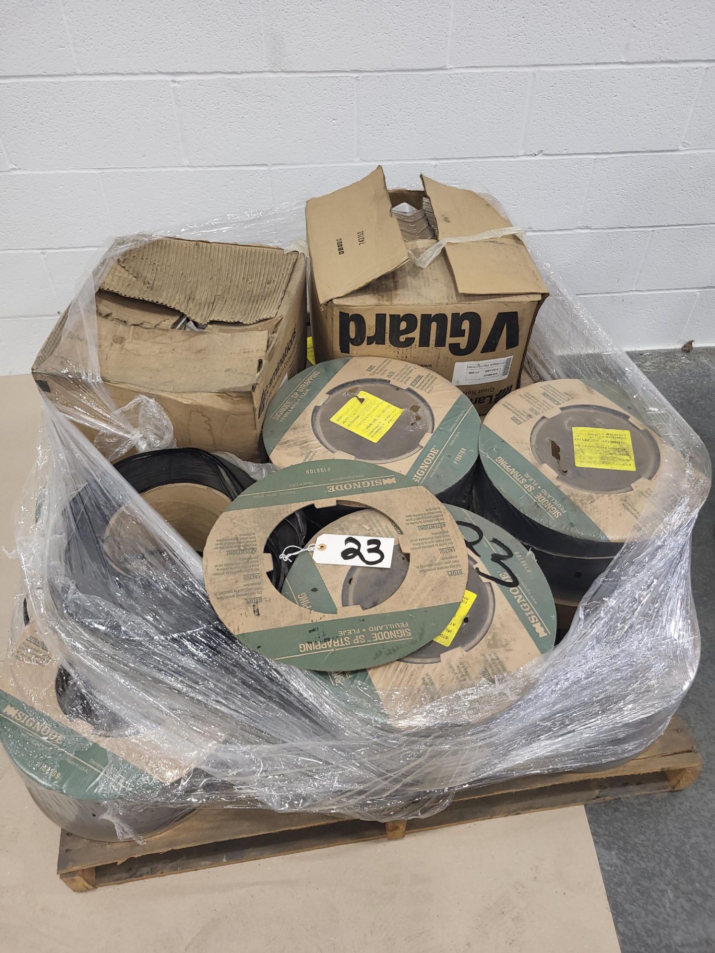 Pallet of 3/8" black plastic strapping