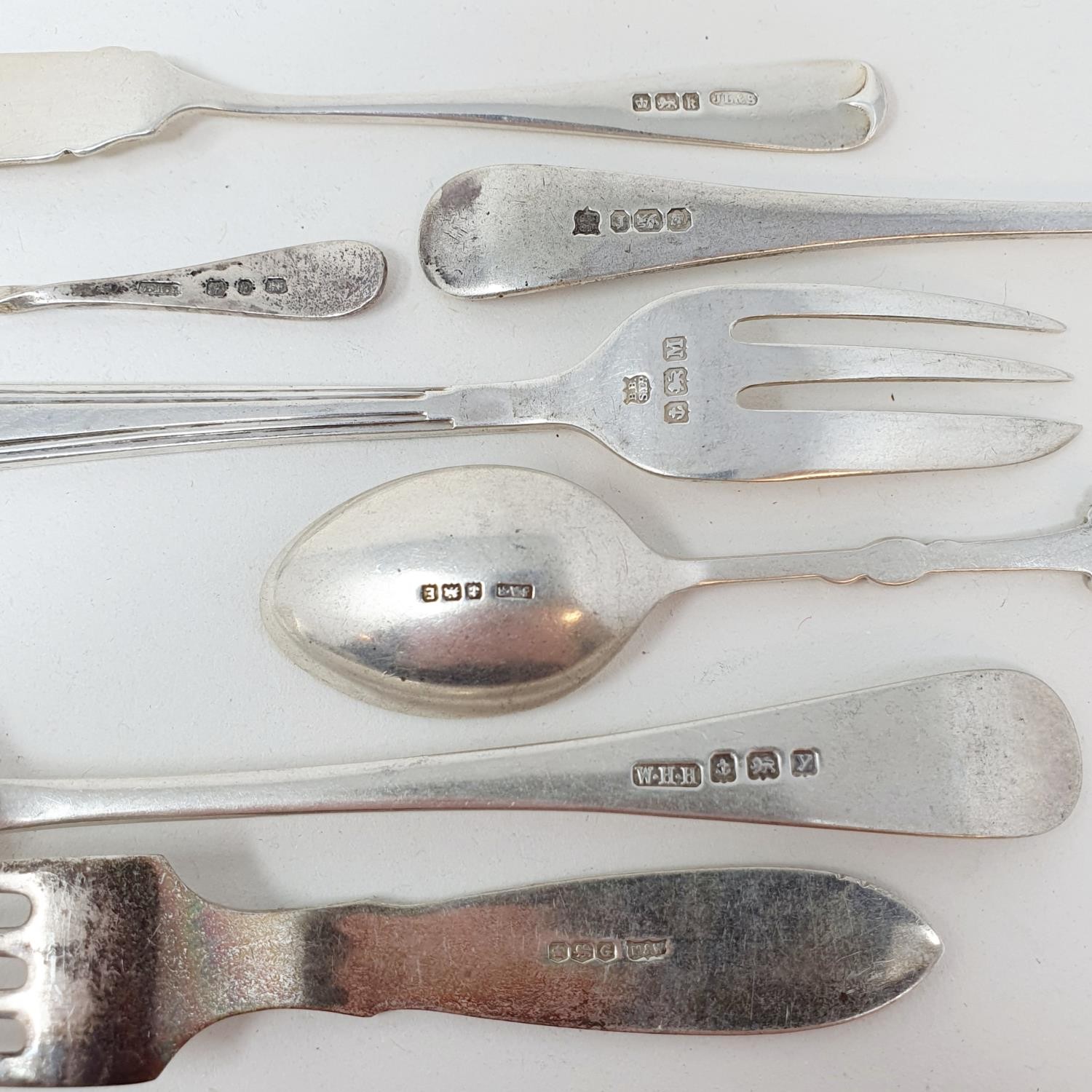 A silver Old English pattern dessert fork, and assorted flatwares, various dates and marks, 12 ozt - Image 2 of 2