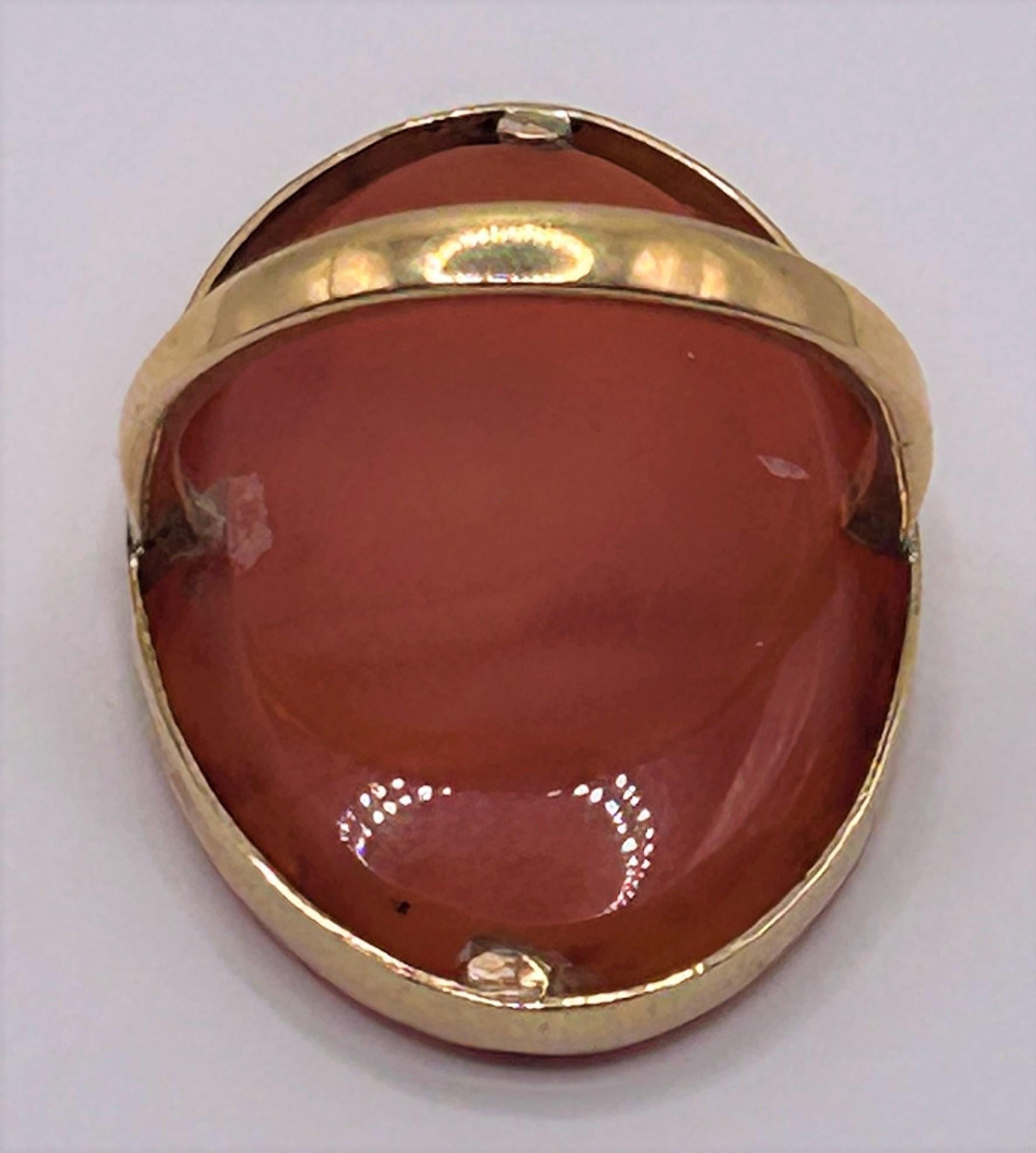 A 9ct gold and carved red stone ring, ring size E The plaque 36 x 20 mm, subject is a bearded man - Image 3 of 3