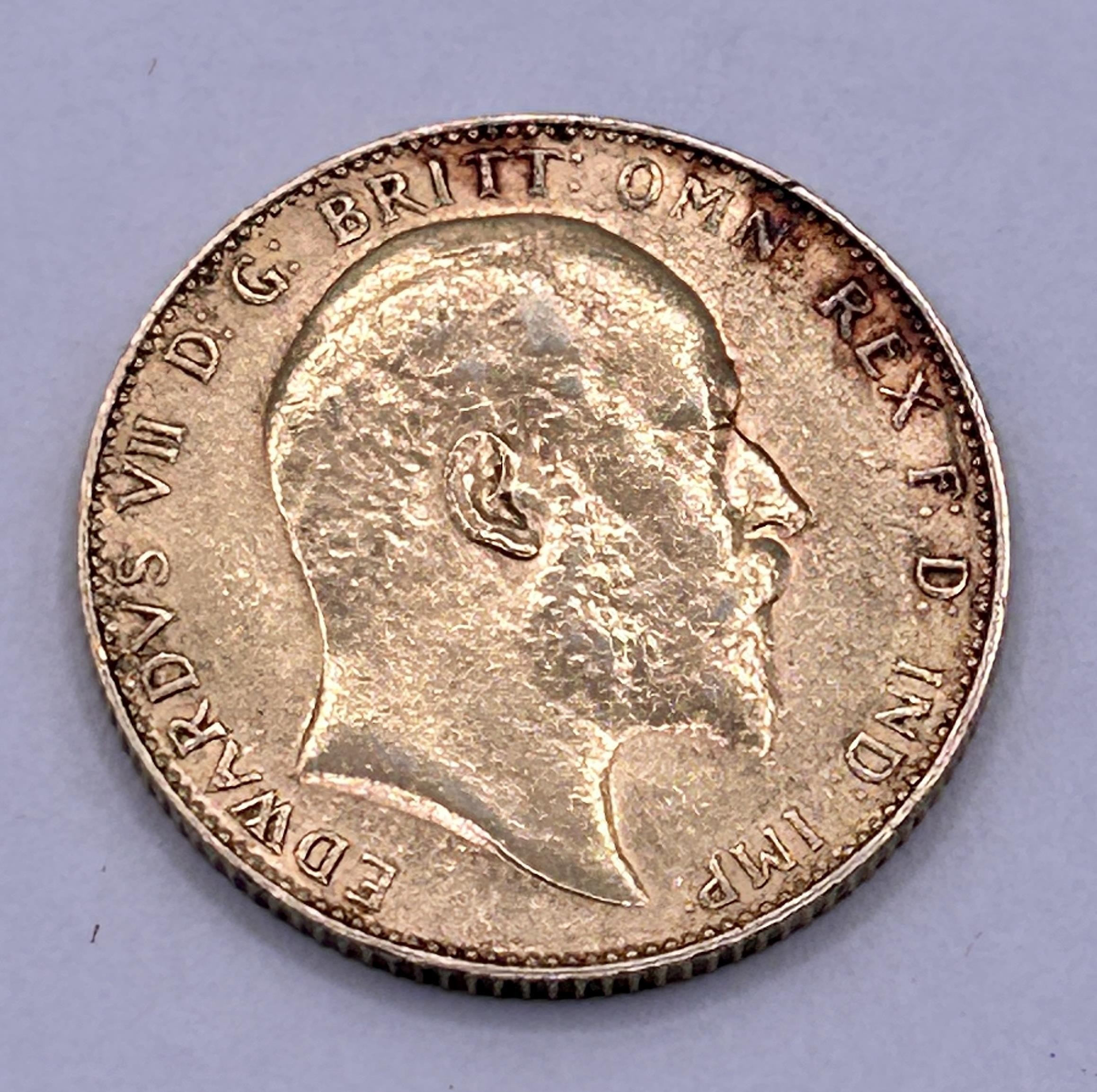 An Edward VII gold sovereign, 1910 - Image 2 of 2