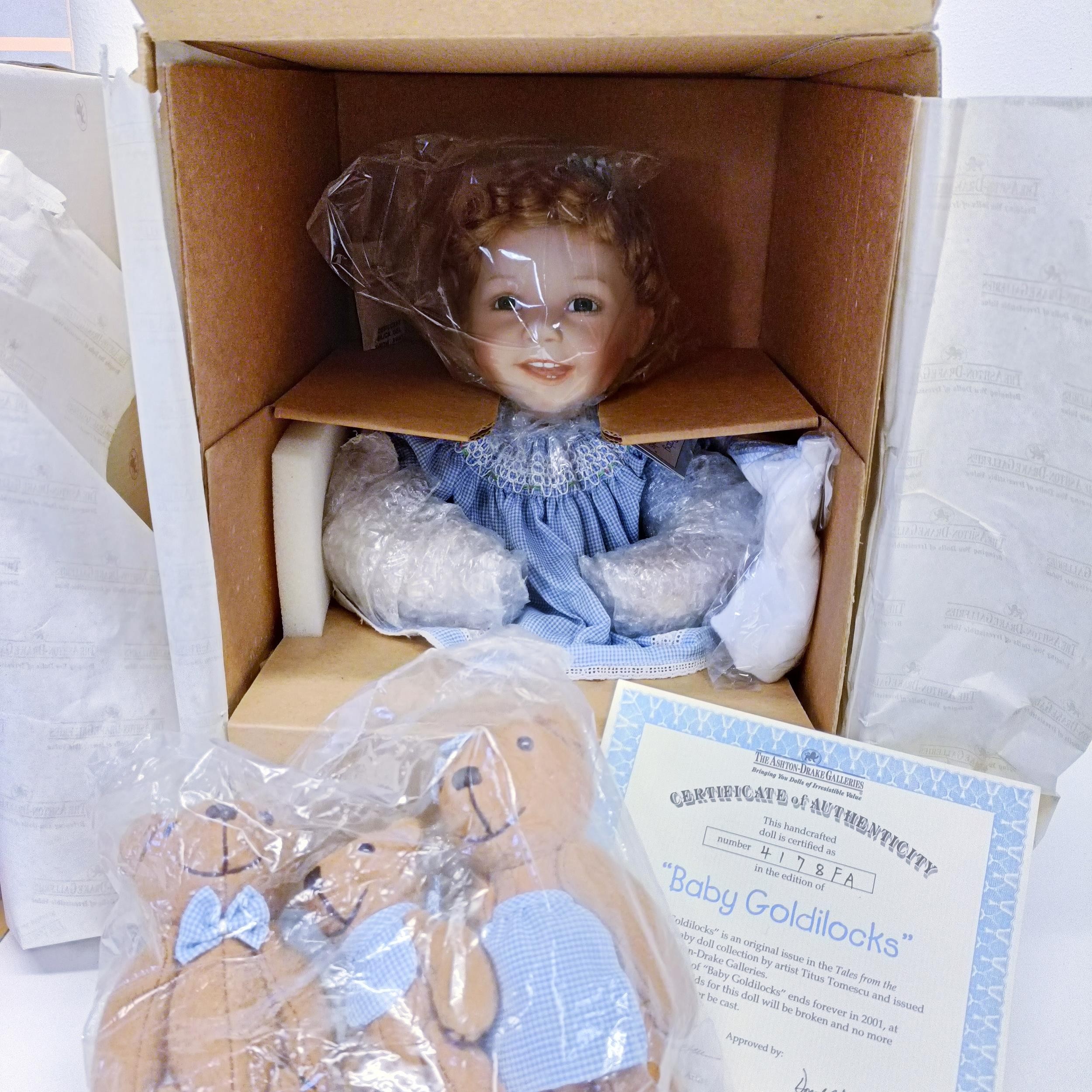 Assorted modern dolls, mostly boxed (2 boxes) Provenance: From a vast single owner collection from a - Image 2 of 15