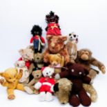 Assorted teddy bears (box) Provenance: From a vast single owner collection from a deceased estate in