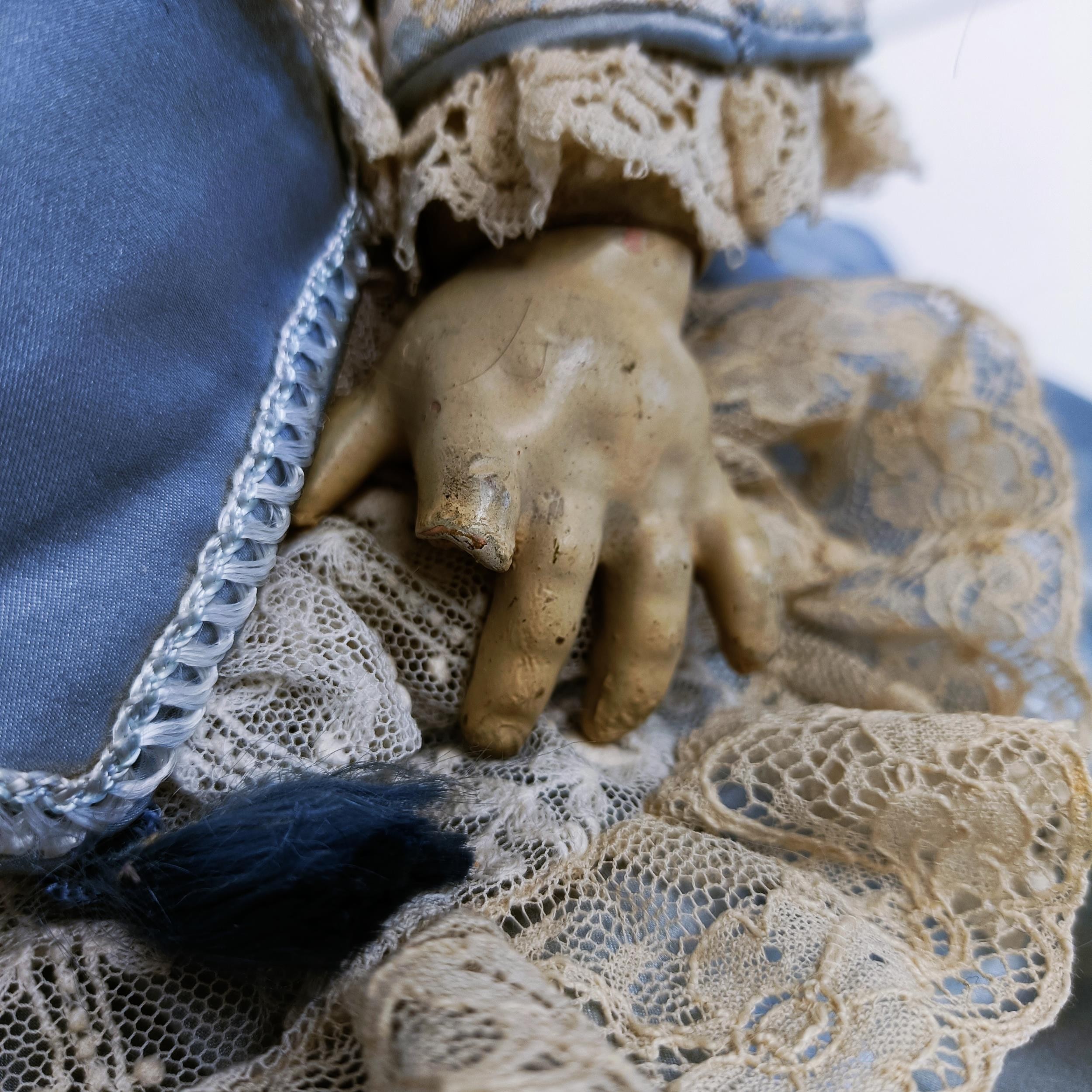 A German bisque headed doll, makers mark BSW, with a jointed composite body, millefiori closing - Image 5 of 6