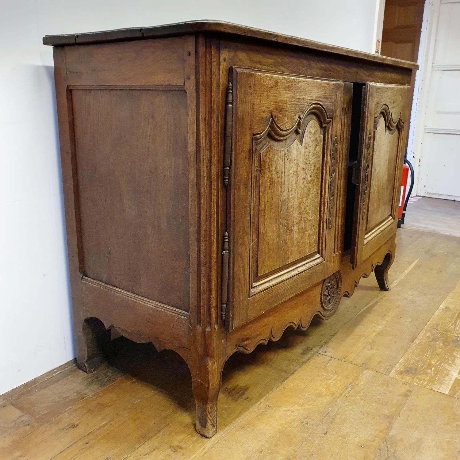 A French oak buffet, with two cupboard doors on cabriole legs, 31 cm wide - Image 4 of 5