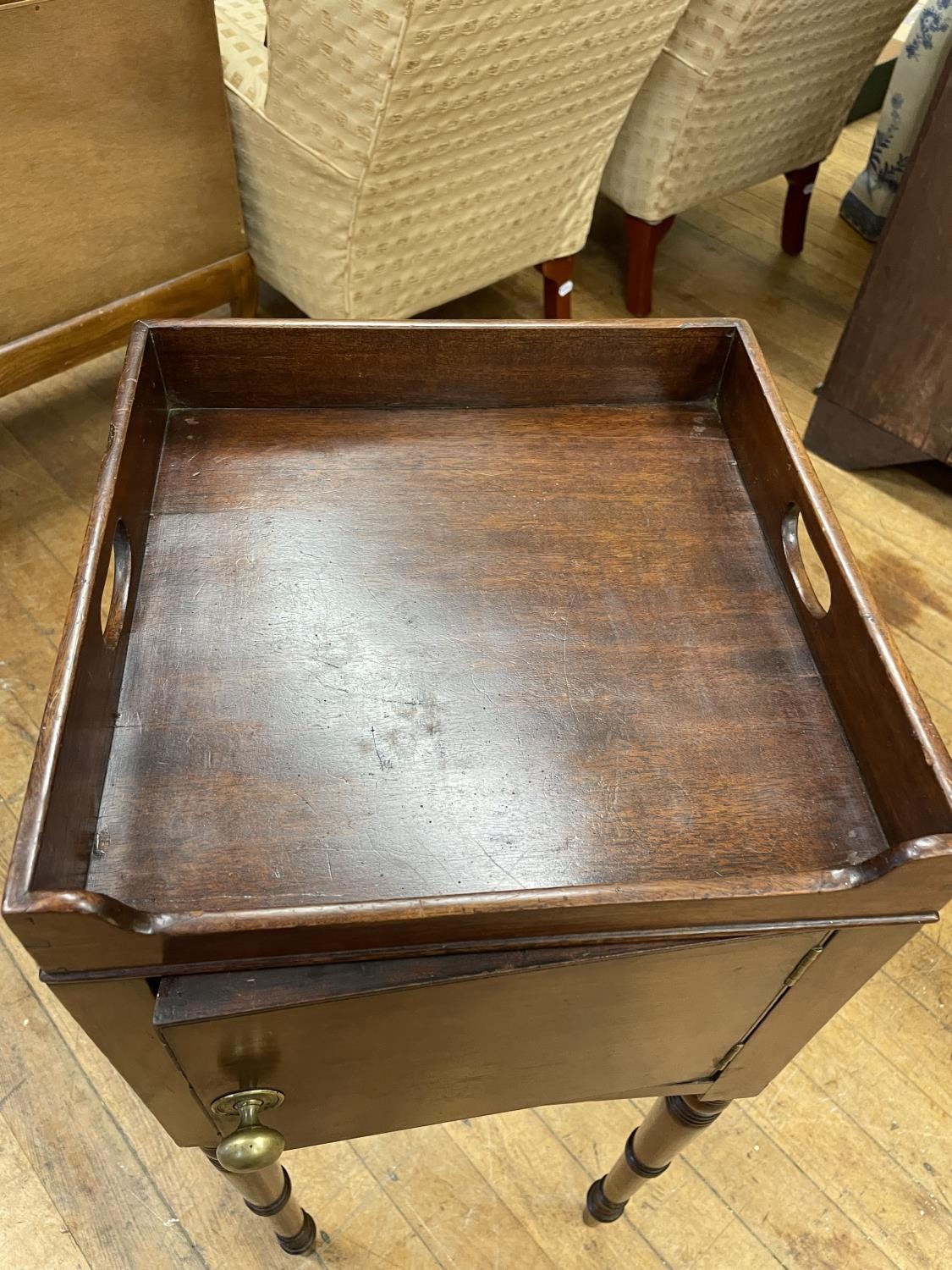 A 19th century mahogany tray top stand, with a single cupboard door, 30 cm wide - Image 2 of 4