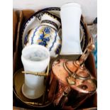 A 19th century blue and white wash set, and assorted other items (box)