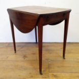 A mahogany Pembroke table, 81 cm wide