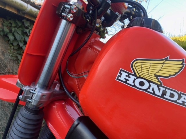 1984 Honda CR500 Moto Cross Frame number TBA Engine number TBA 500cc air cooled 2 stroke Engine - Image 7 of 9