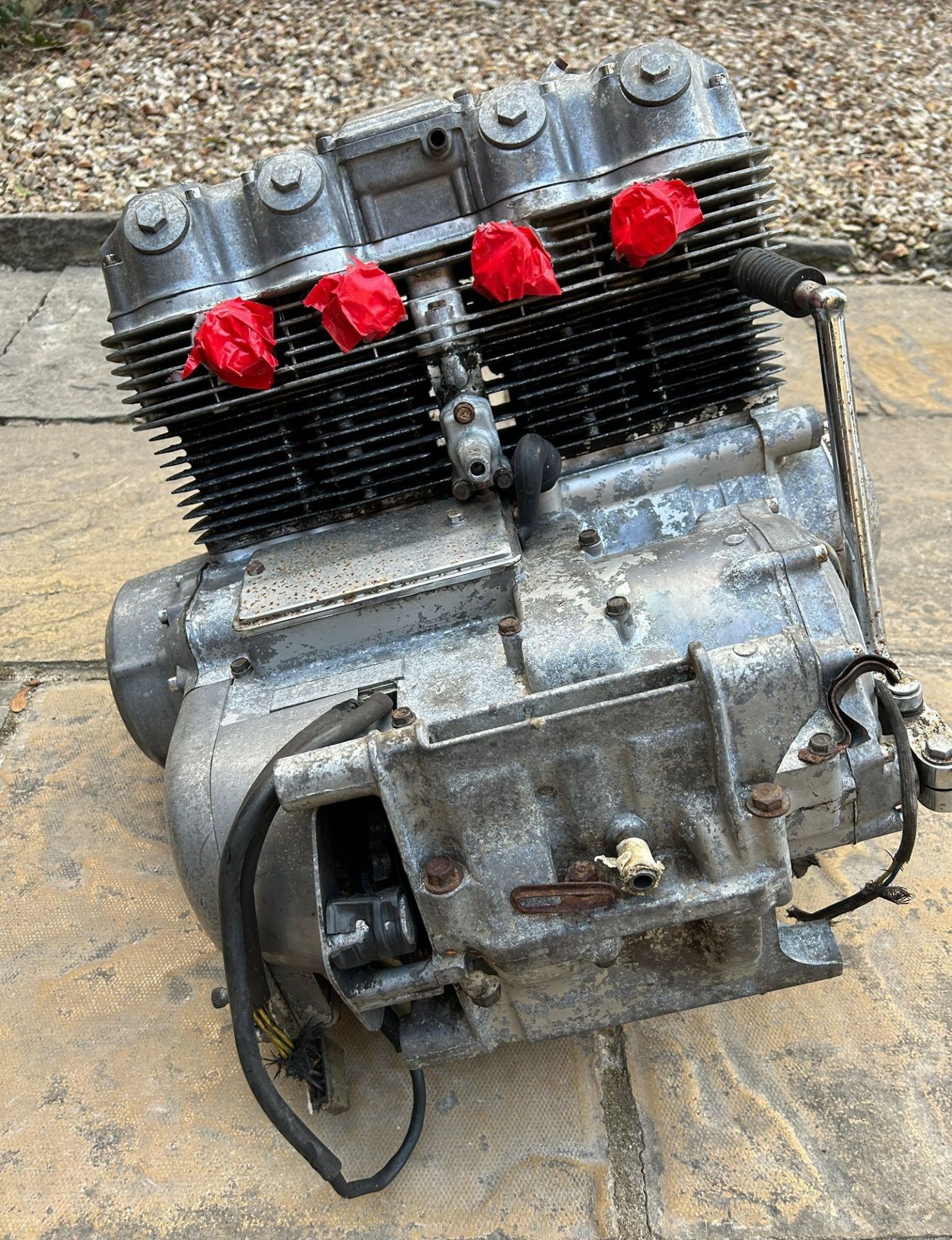 Honda CB750 K6 engine, number CB750E 2466203, turns over - Image 2 of 5