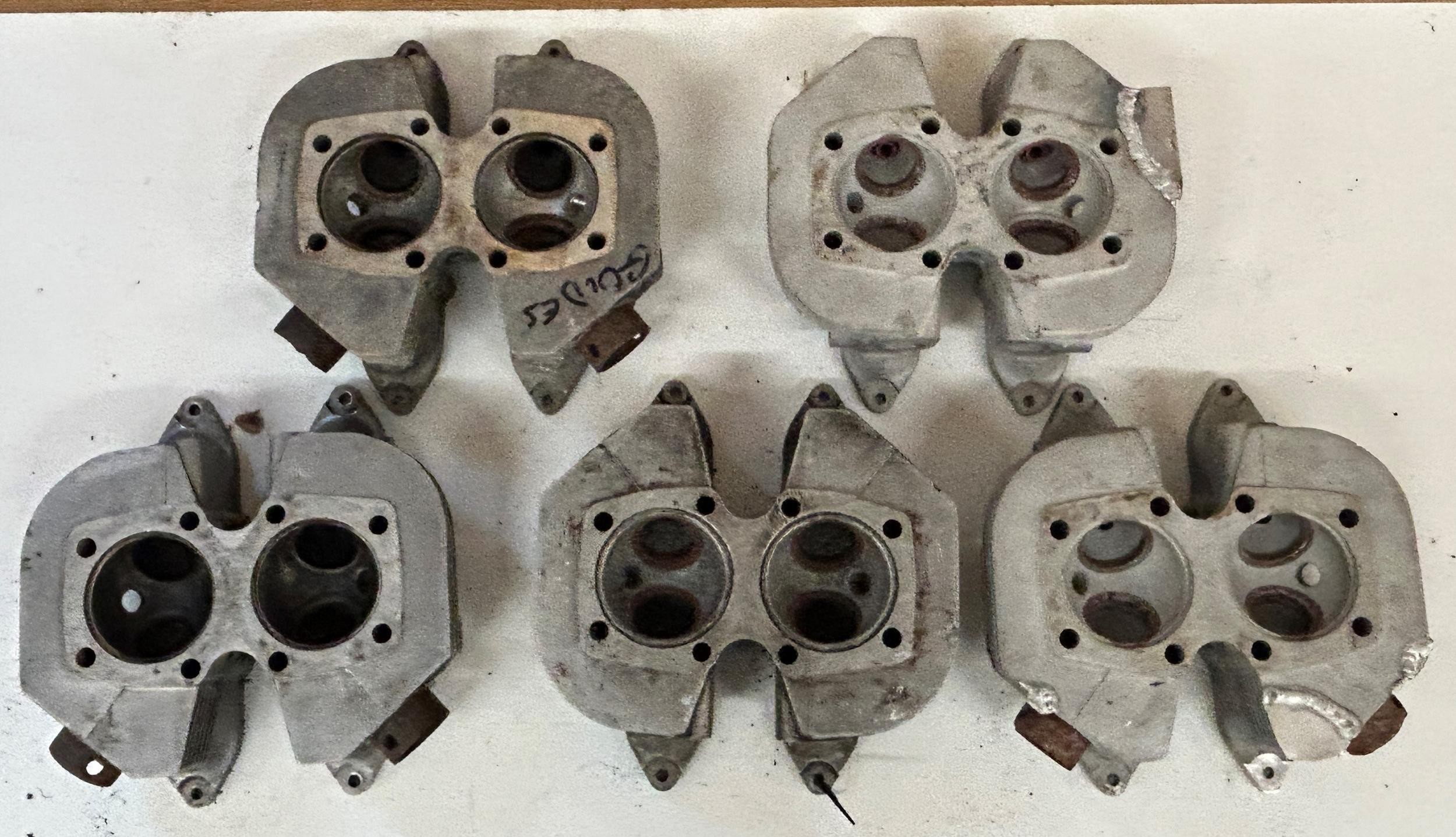 Assorted Triumph motorcycle cylinder heads (5) - Image 2 of 2