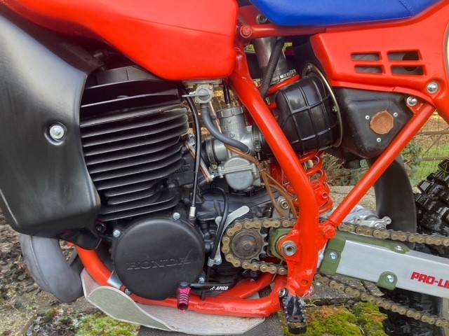 1984 Honda CR500 Moto Cross Frame number TBA Engine number TBA 500cc air cooled 2 stroke Engine - Image 8 of 9