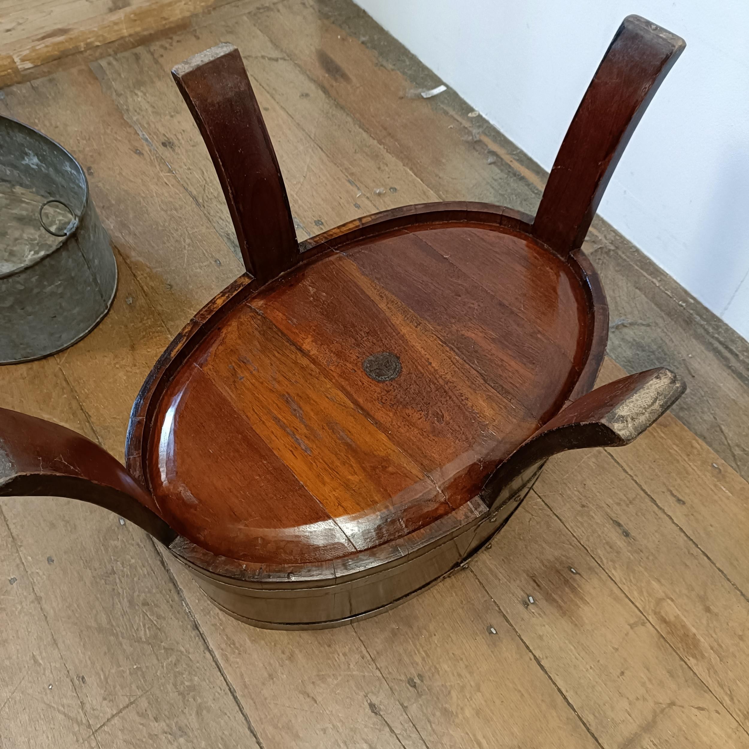 A mahogany and brass bound cellarette, makers stamp verso, 64 cm wide - Bild 7 aus 9