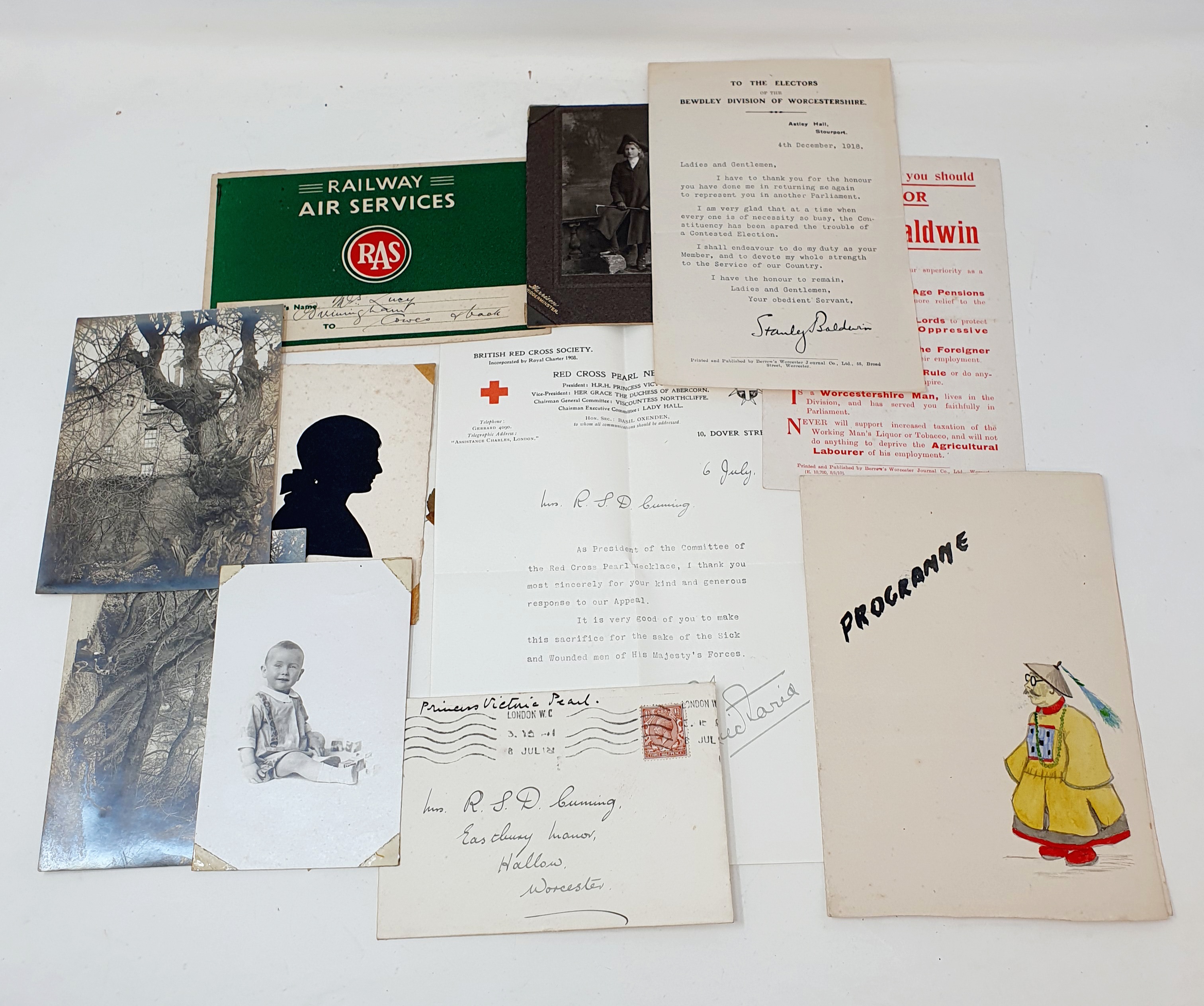 A late 19th Early 20th century scrap book, two ledgers , photographs and other items (box) - Image 7 of 11