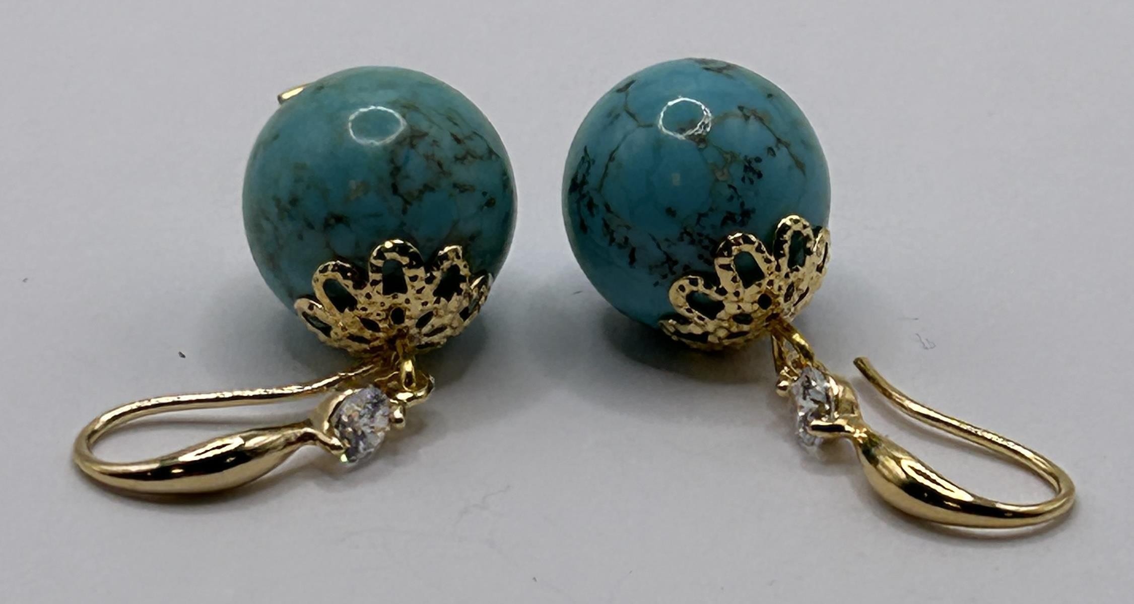 A pair of turquoise and white stone earrings - Image 2 of 2