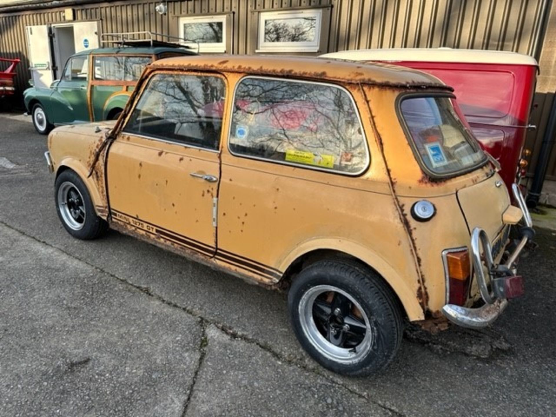 1976 Mini Clubman 1275 GT Registration number RHO 440P Chassis number XE2D2-316484A Engine number - Image 2 of 9