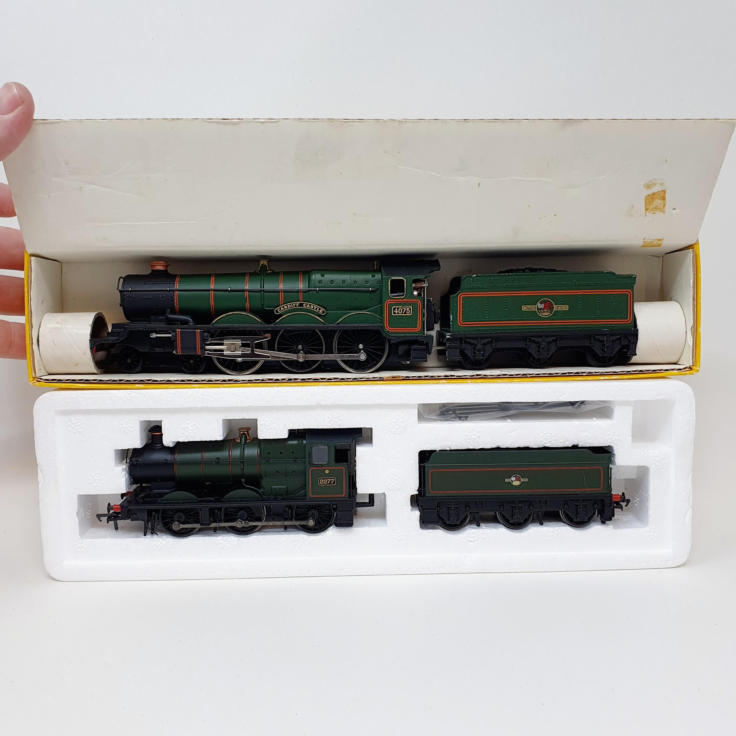 A Wrenn OO gauge 4-6-0 locomotive and tender, No 2221, and a Bachmann 0-6-0 locomotive and tender, - Image 2 of 3