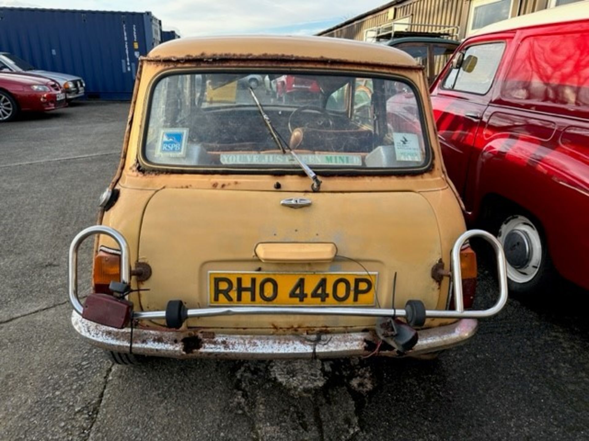 1976 Mini Clubman 1275 GT Registration number RHO 440P Chassis number XE2D2-316484A Engine number - Image 3 of 9