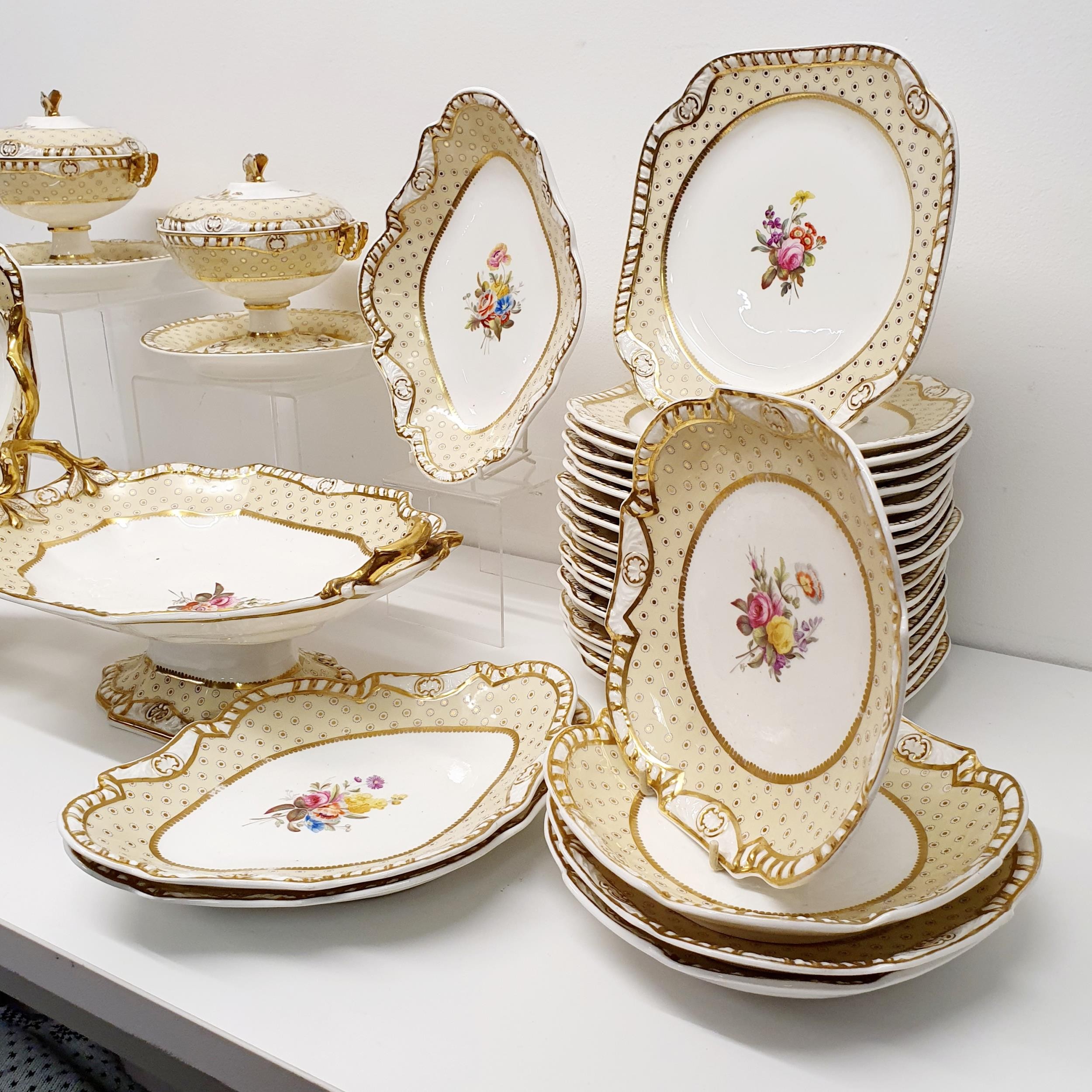 A 19th century Spode part dessert service, with a yellow border, centre decorated flowers, - Image 3 of 9