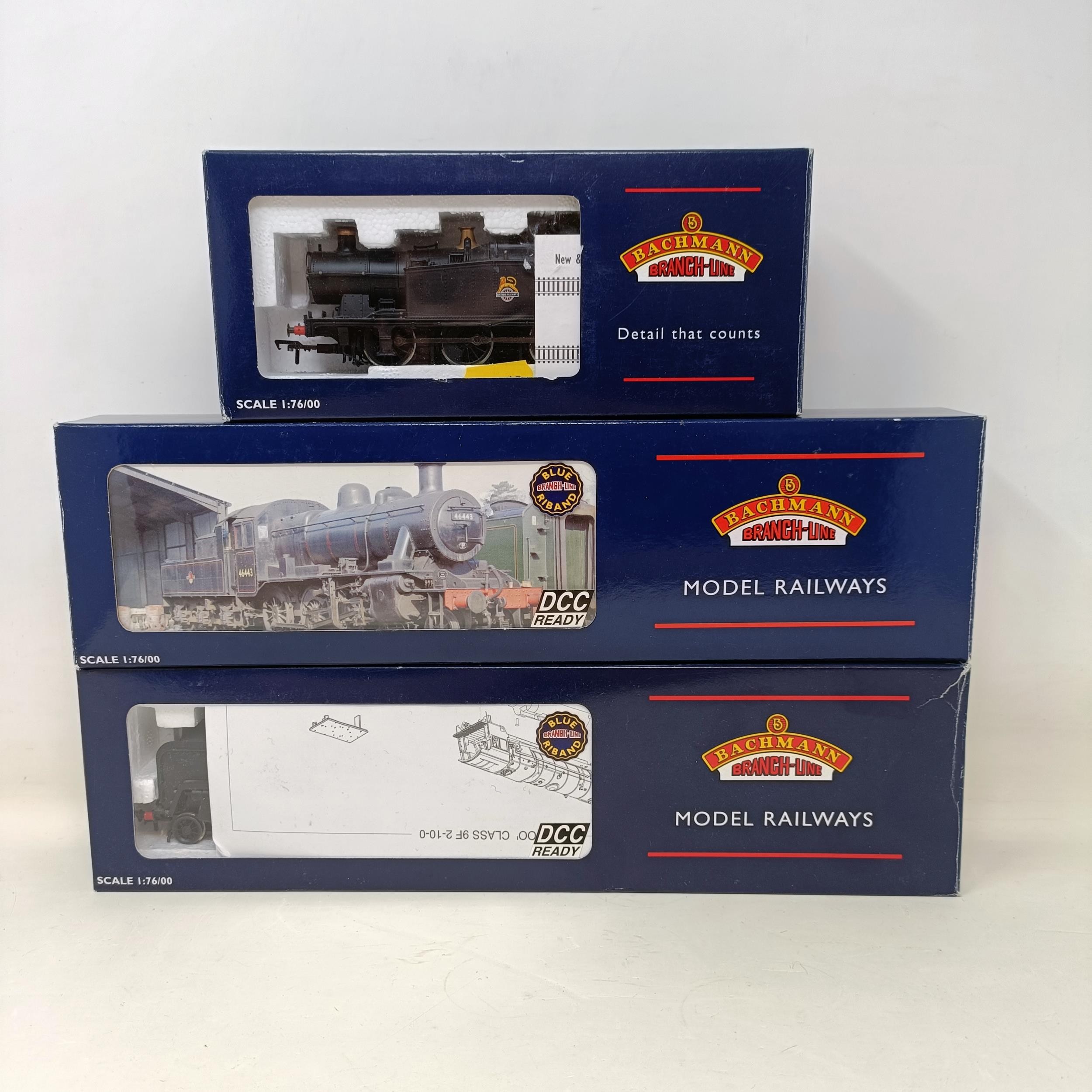 A Bachmann OO gauge 0-6-0 locomotive, No. 32-079, 32-826, and 32-852, all boxed (3)