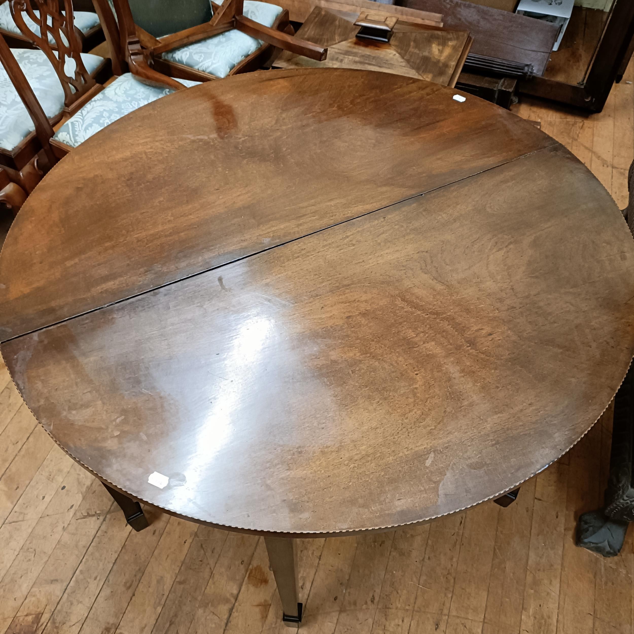 A 19th century mahogany D end dining table, with an extra leaf, 130 cm wide - Image 2 of 5