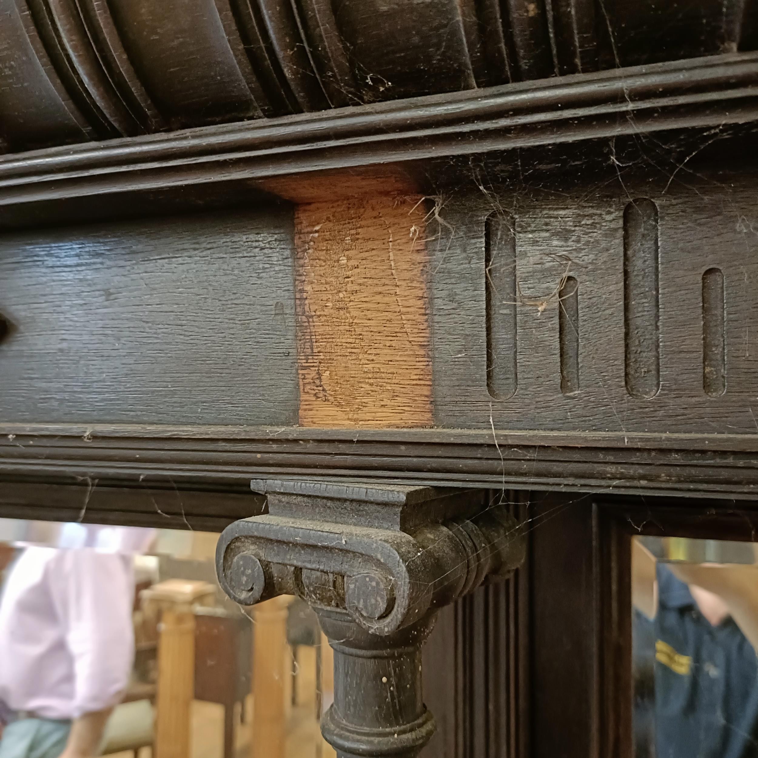 A large oak dresser, with a mirrored back on a base with three drawers and two cupboard doors, 186 - Image 6 of 6