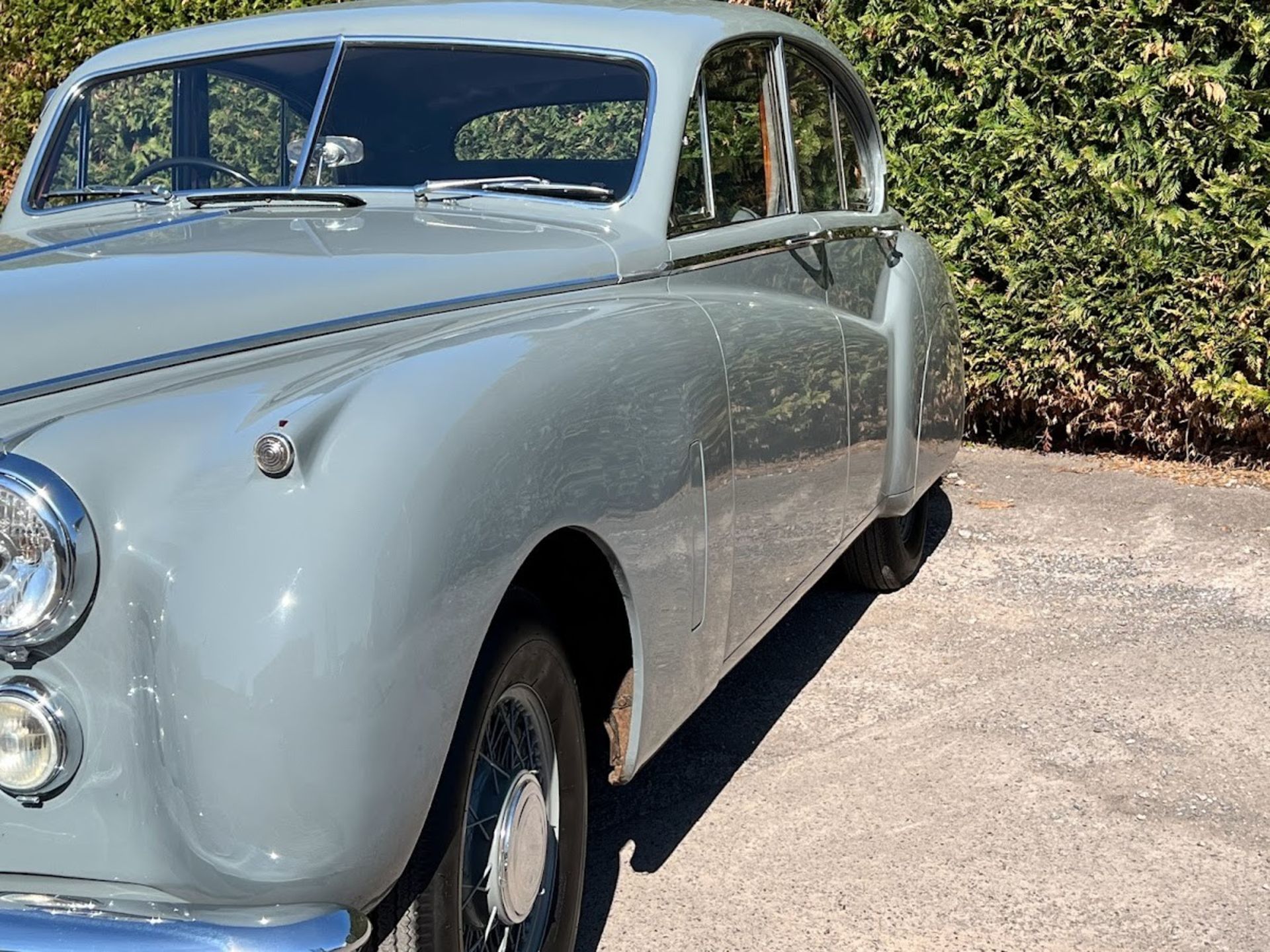 1954 Jaguar MK VII Registration number 237 UYS Chassis number 720587DN Engine number D1299-8 Grey - Image 8 of 34