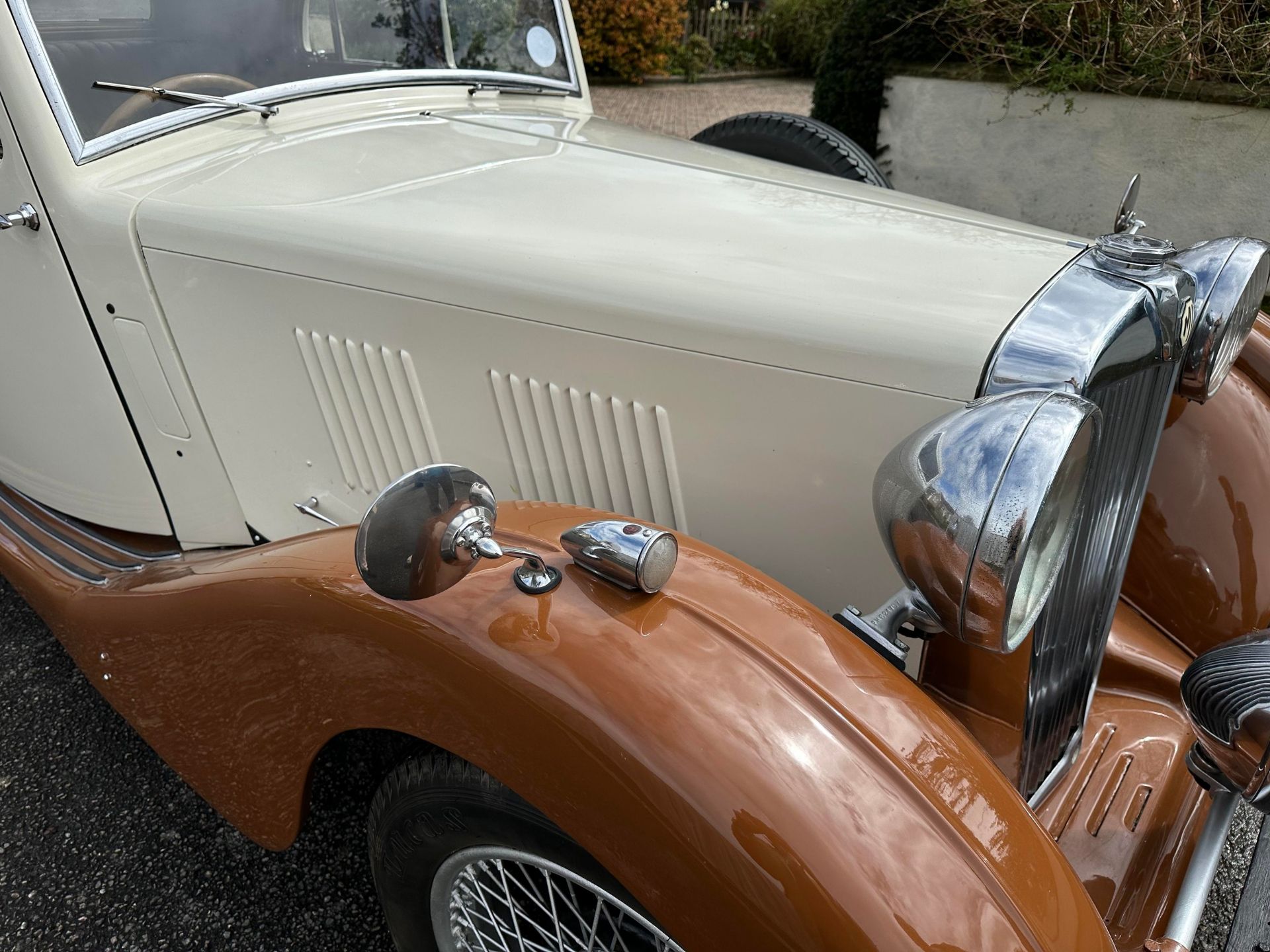 1939 MG VA Registration number PXS 912 Chassis number VA2394 Engine number TPBG2659 Stored in - Image 11 of 46