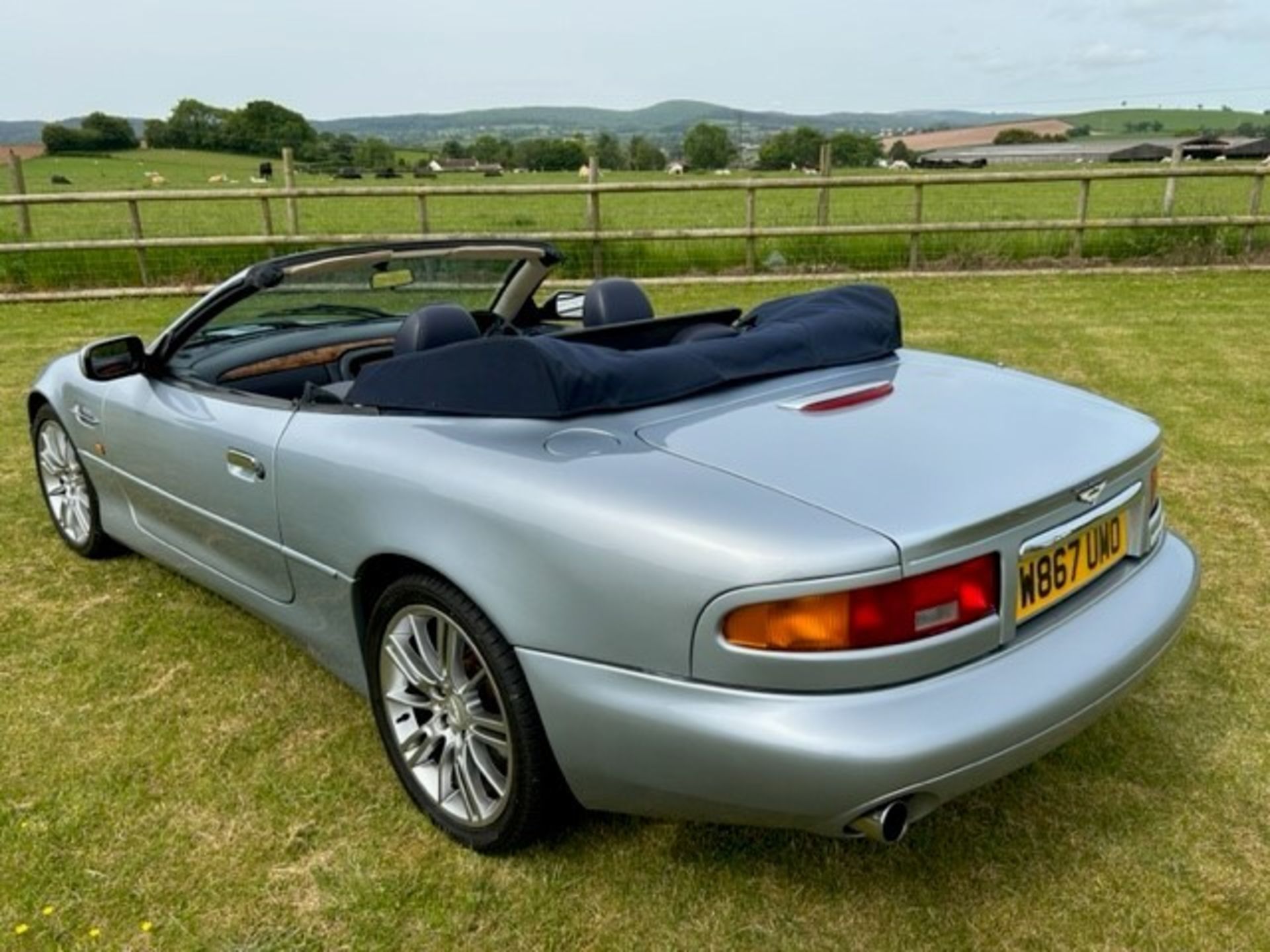 2000 Aston Martin DB7 Vantage Volante Registration number W867 UMO Light metallic blue with interior - Image 57 of 82