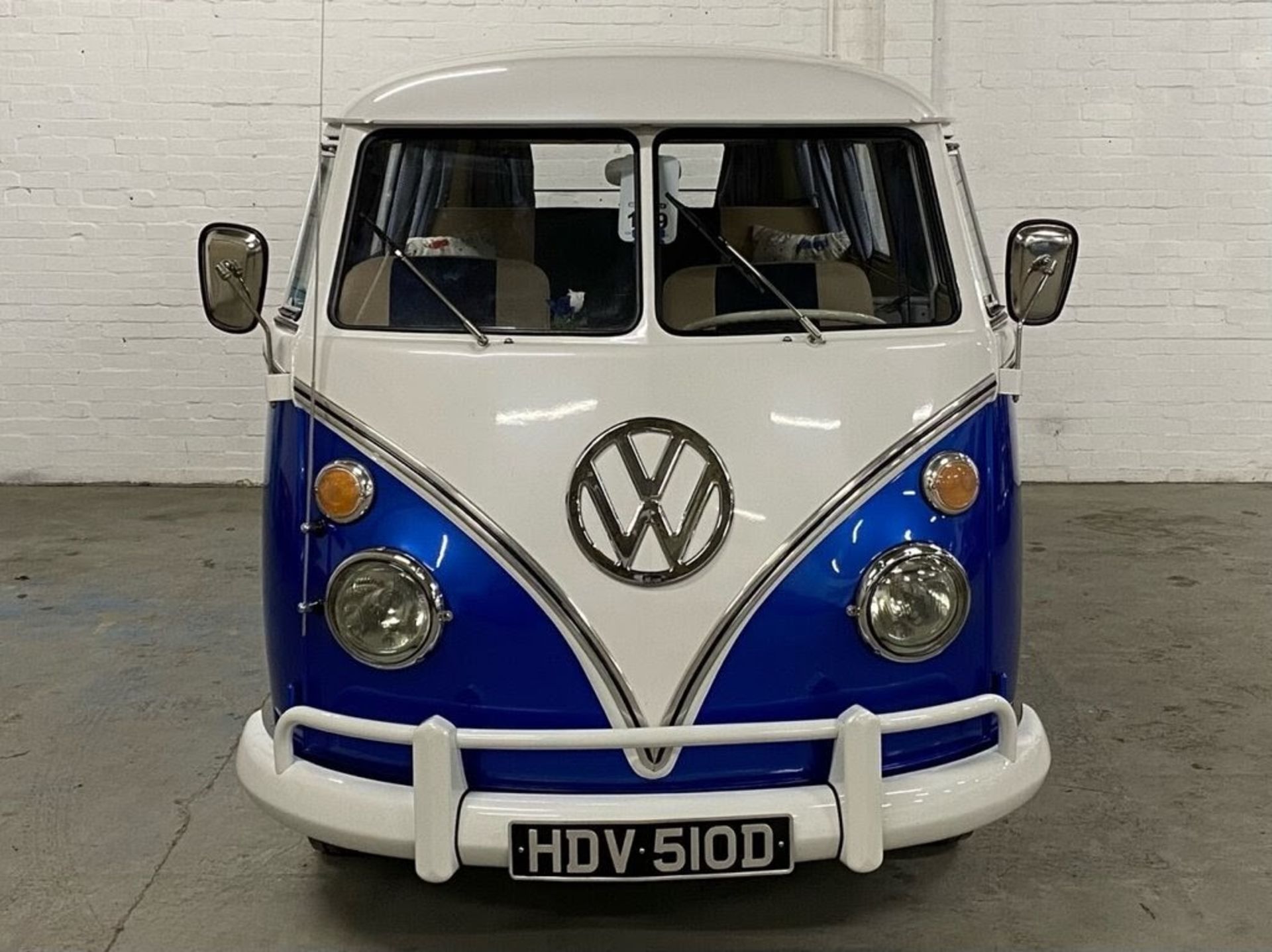 1966 VW 13 Window Deluxe Splitscreen Campervan Registration number HDV 510D Chassis number 256174614 - Image 7 of 25