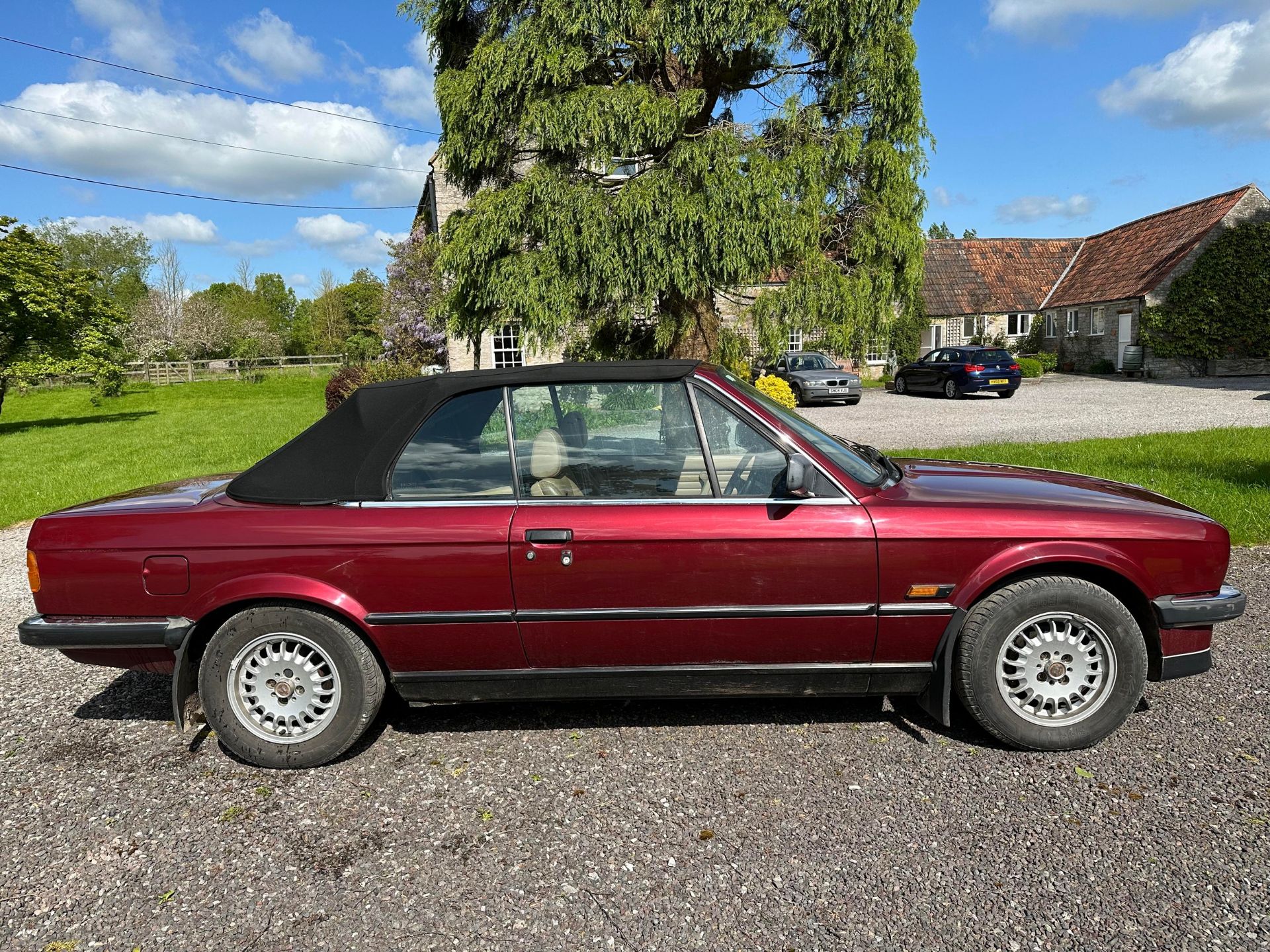 1990 BMW 325i Convertible Registration number G171 PYC Chassis number WBABB12070LB95832 Engine - Image 6 of 67