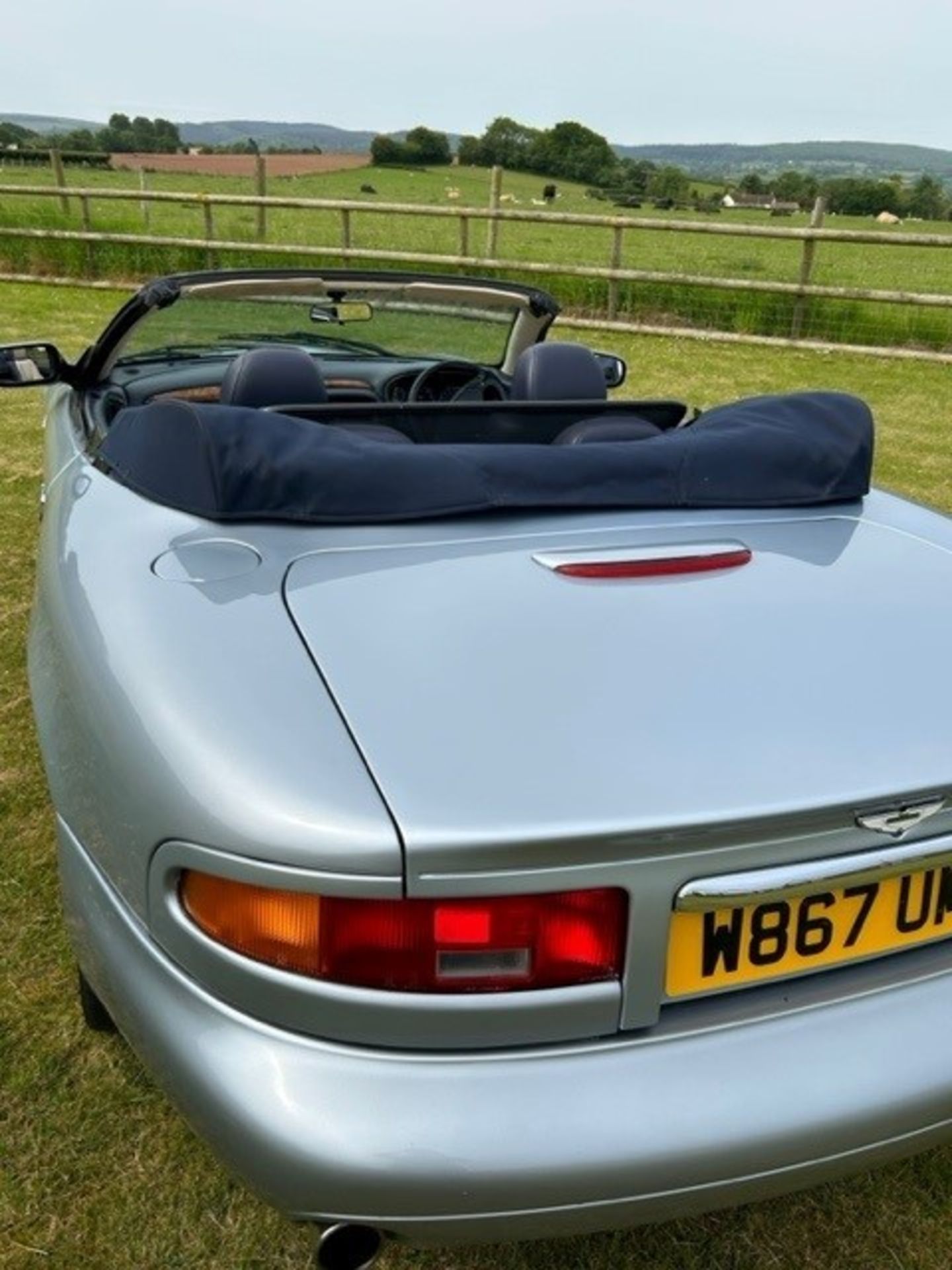 2000 Aston Martin DB7 Vantage Volante Registration number W867 UMO Light metallic blue with interior - Image 66 of 82